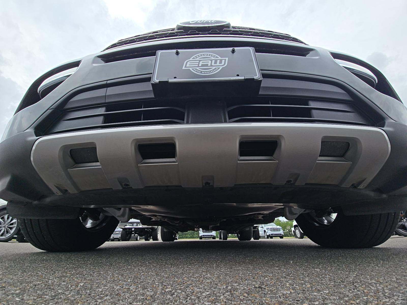 2023 Ford Explorer XLT RWD