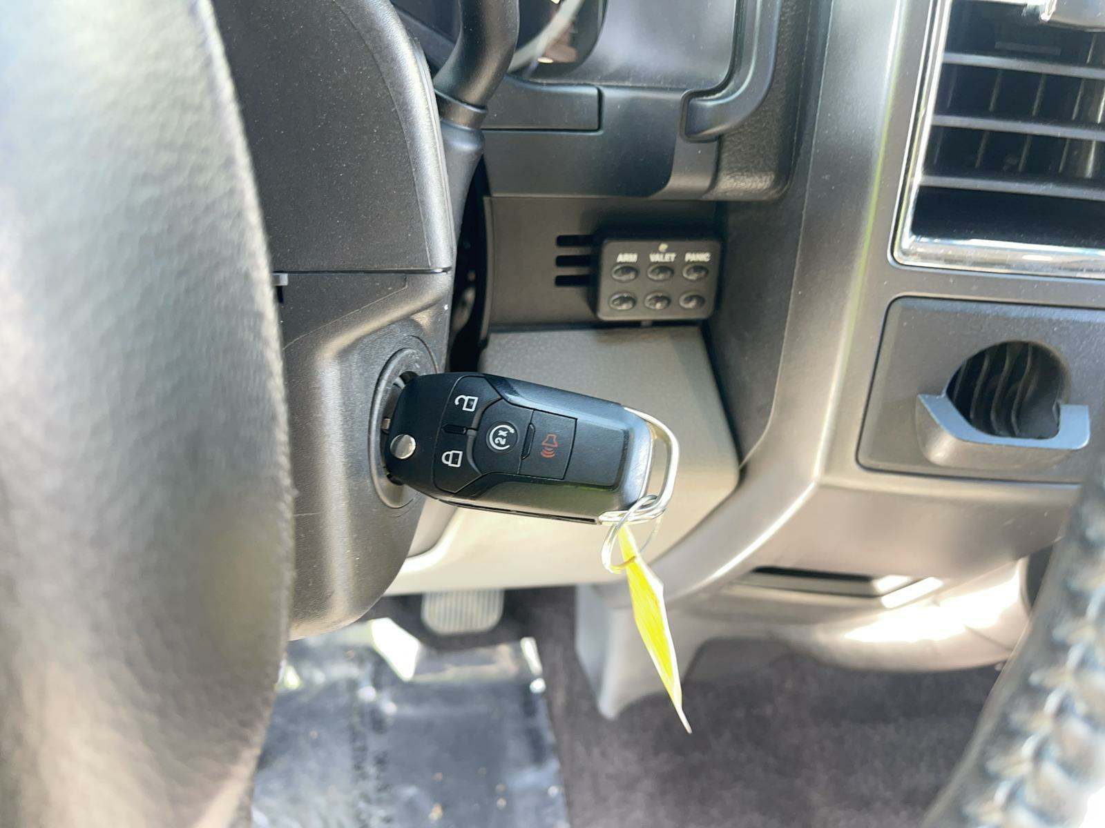 2017 Ford F-150 XLT RWD