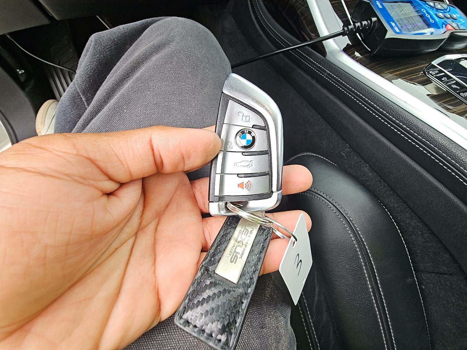 2020 BMW X7 xDrive40i AWD