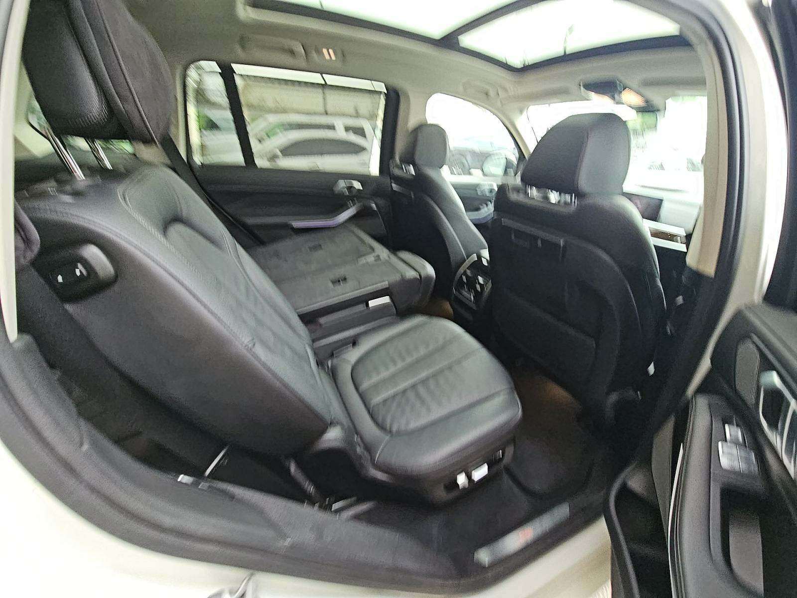 2020 BMW X7 xDrive40i AWD