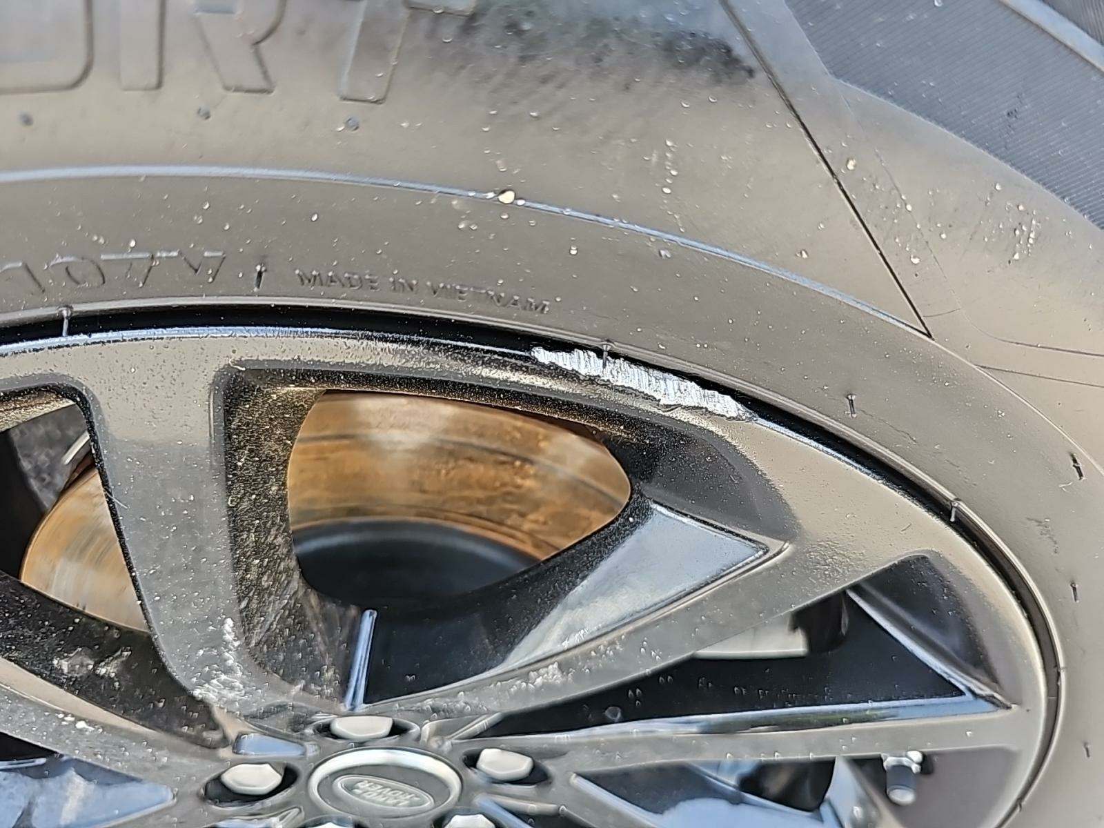 2017 Land Rover Discovery Sport HSE AWD