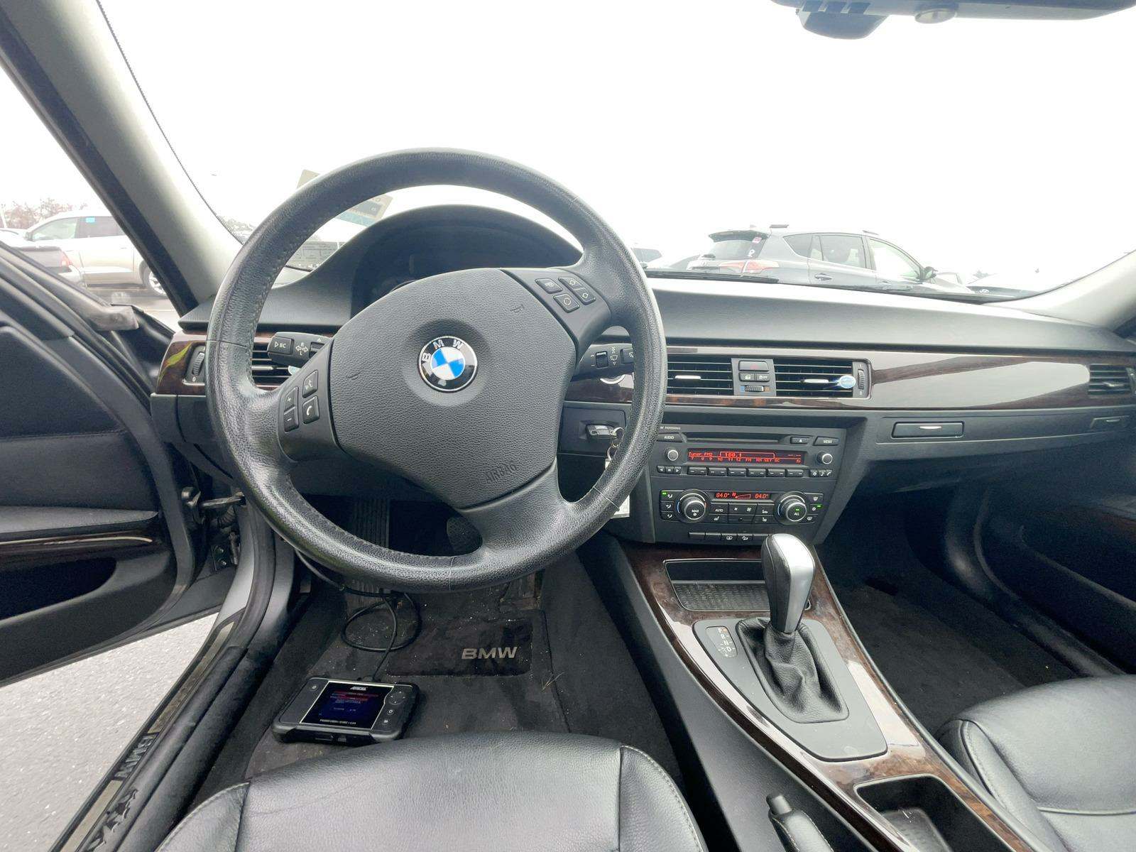 2011 BMW 3 Series 328i xDrive AWD