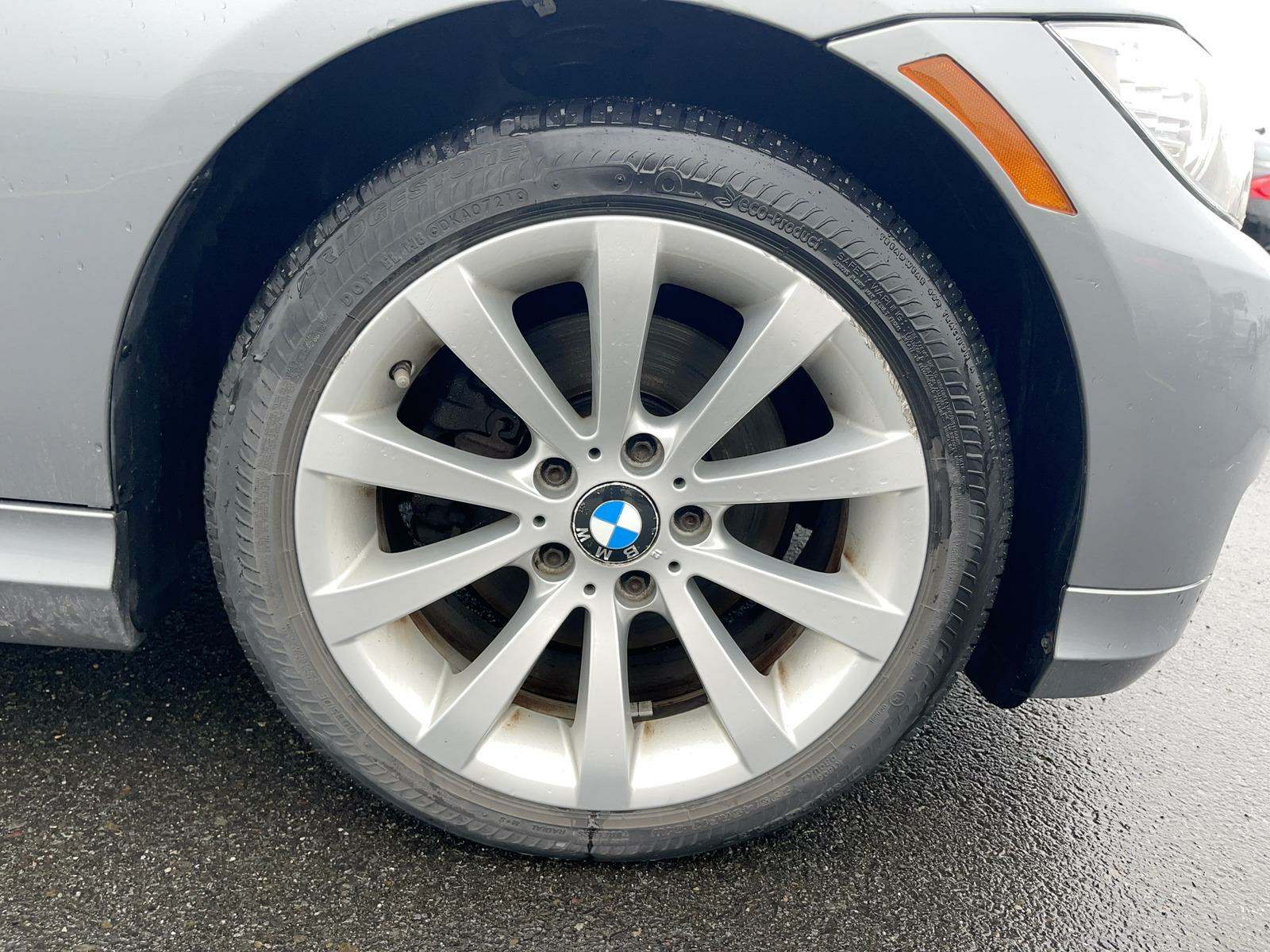 2011 BMW 3 Series 328i xDrive AWD