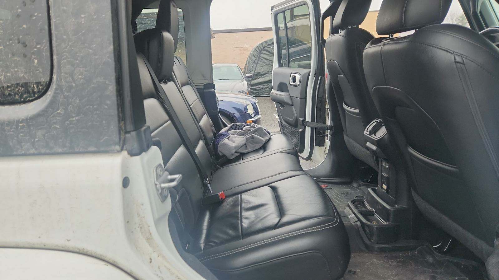 2018 Jeep Wrangler Unlimited Sahara AWD