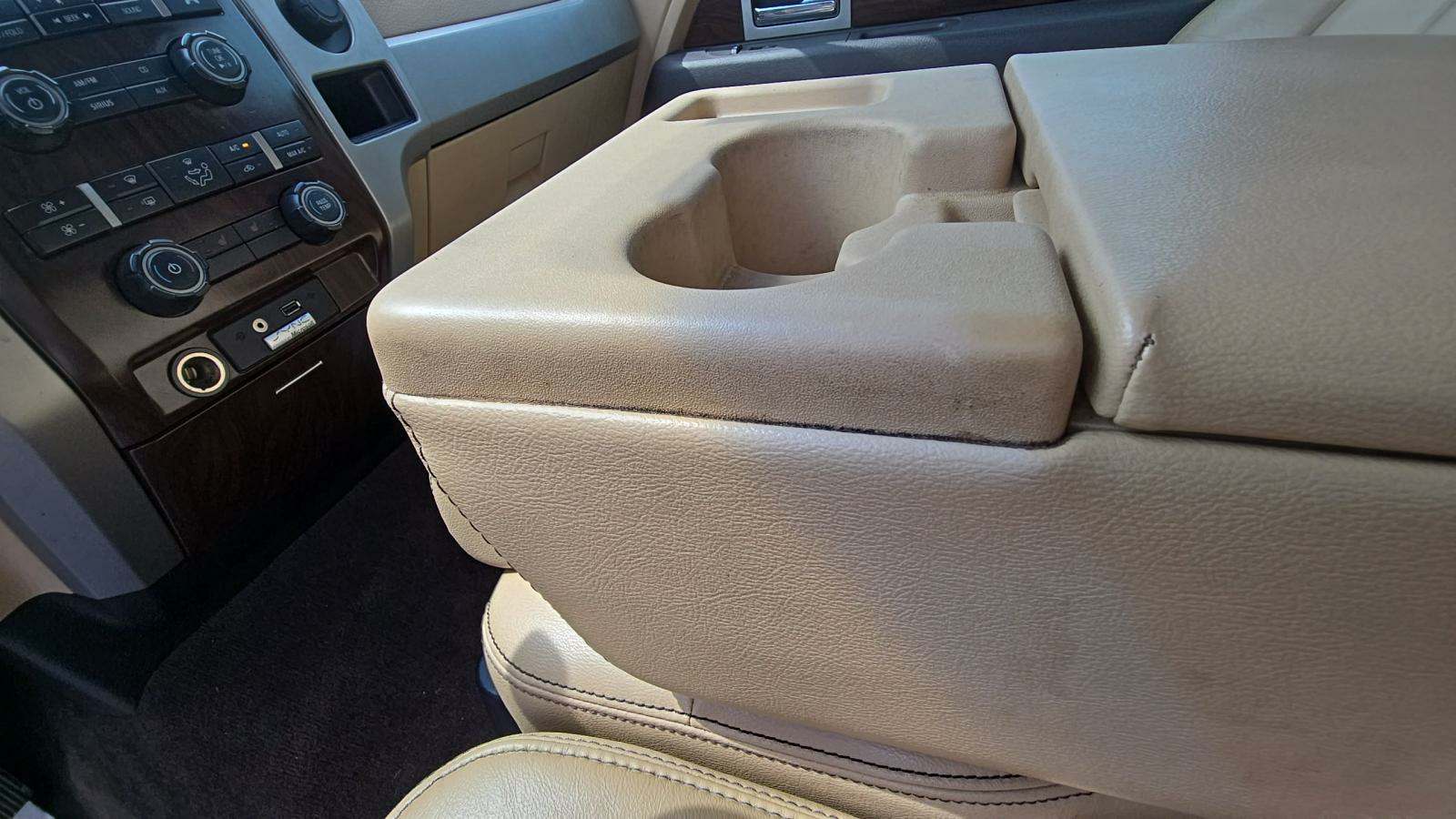 2012 Ford F-150 Lariat RWD