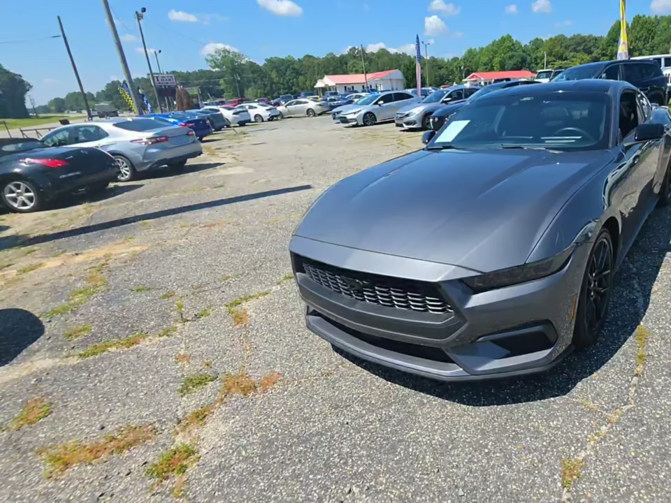 2024 Ford Mustang EcoBoost RWD