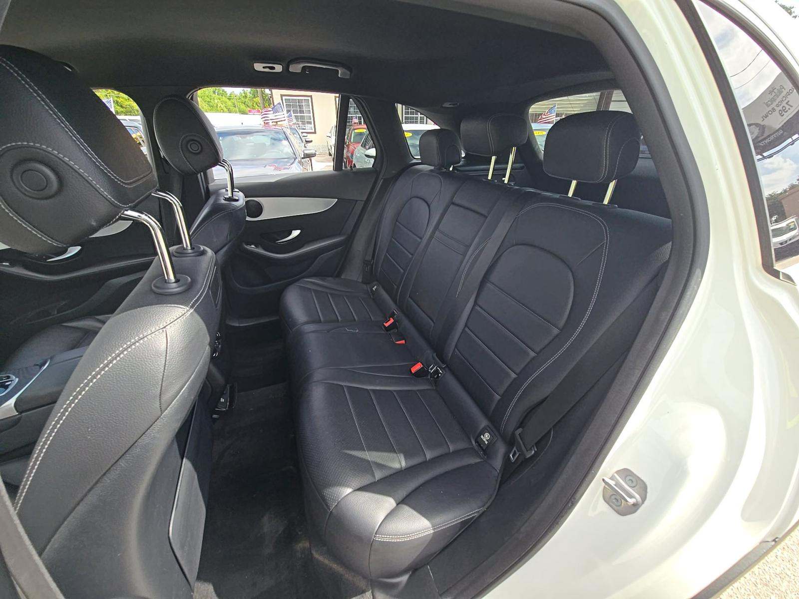 2019 Mercedes-Benz GLC GLC 300 RWD
