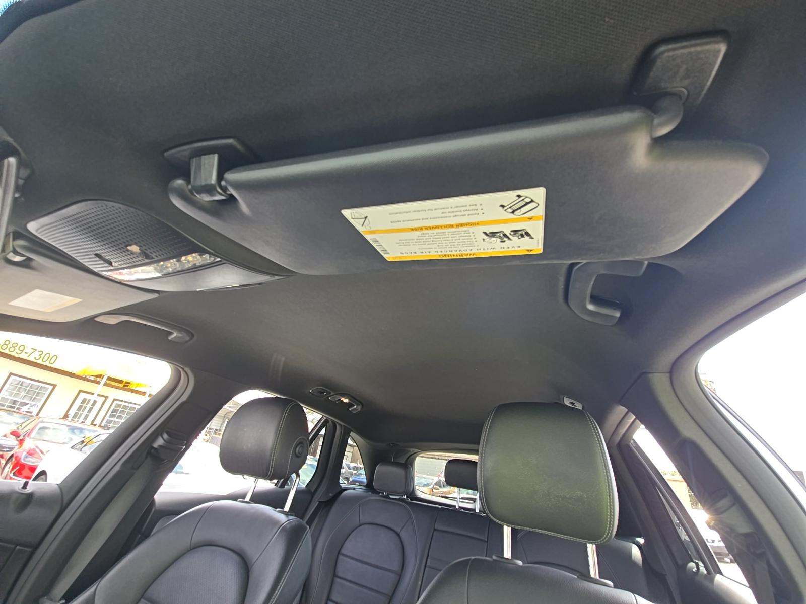 2019 Mercedes-Benz GLC GLC 300 RWD