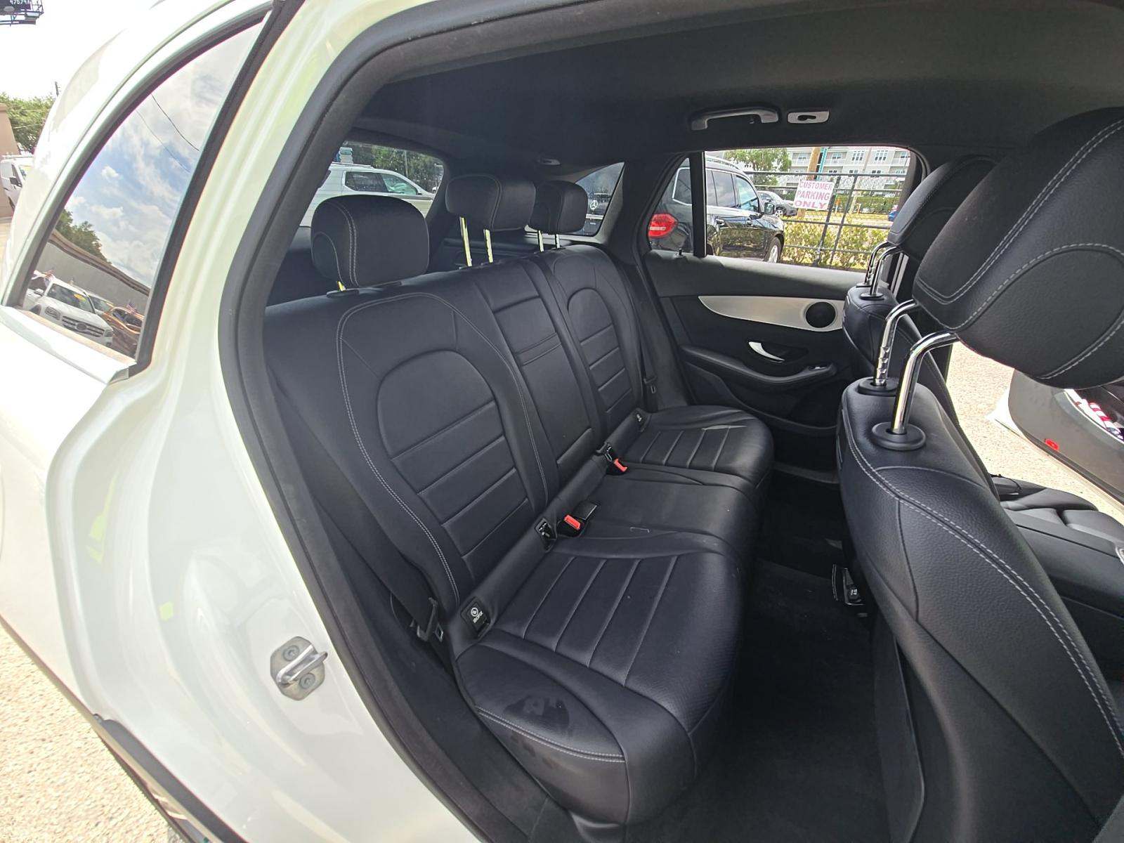 2019 Mercedes-Benz GLC GLC 300 RWD