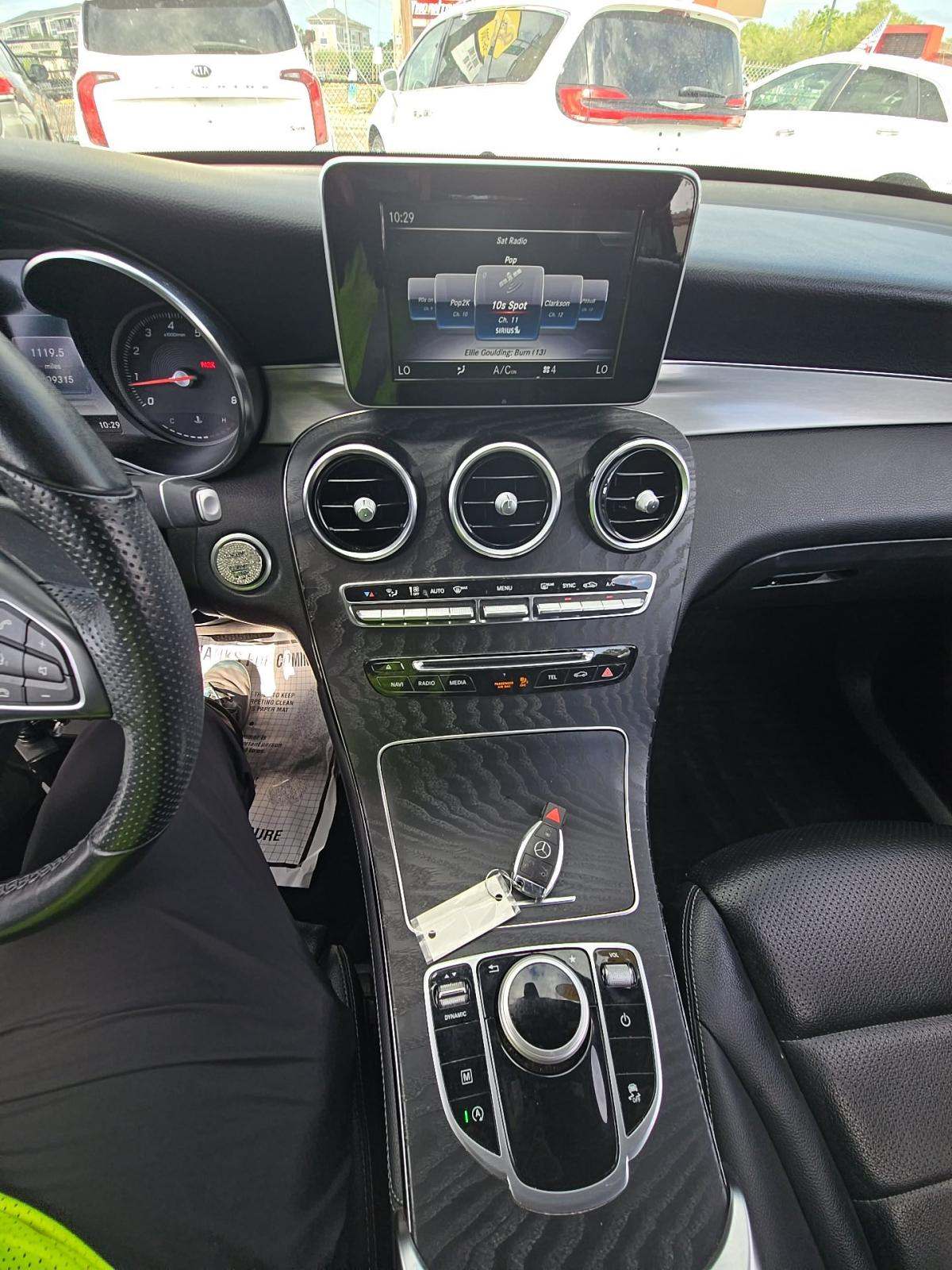 2019 Mercedes-Benz GLC GLC 300 RWD