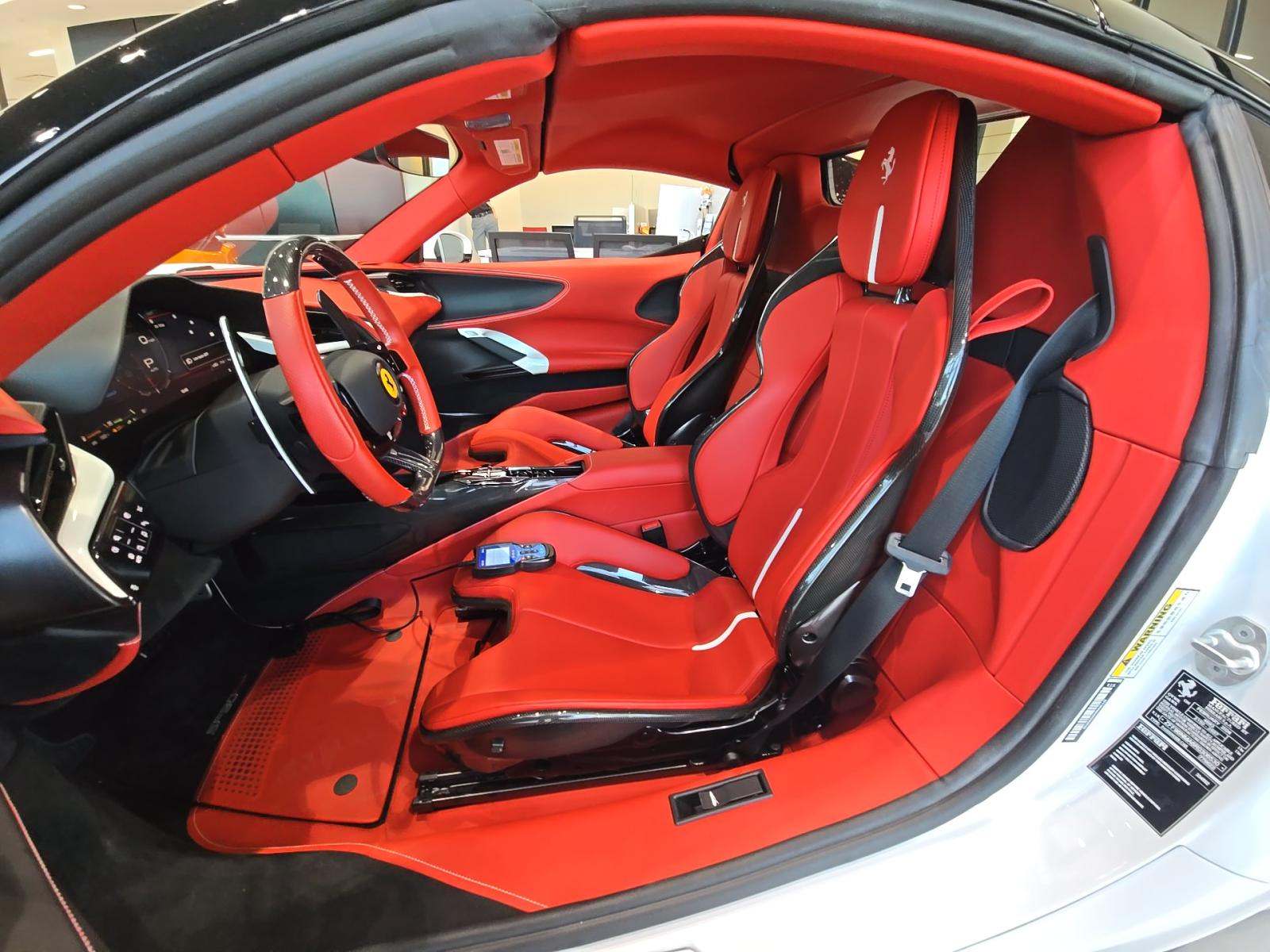 2024 Ferrari SF90 Spider Base AWD