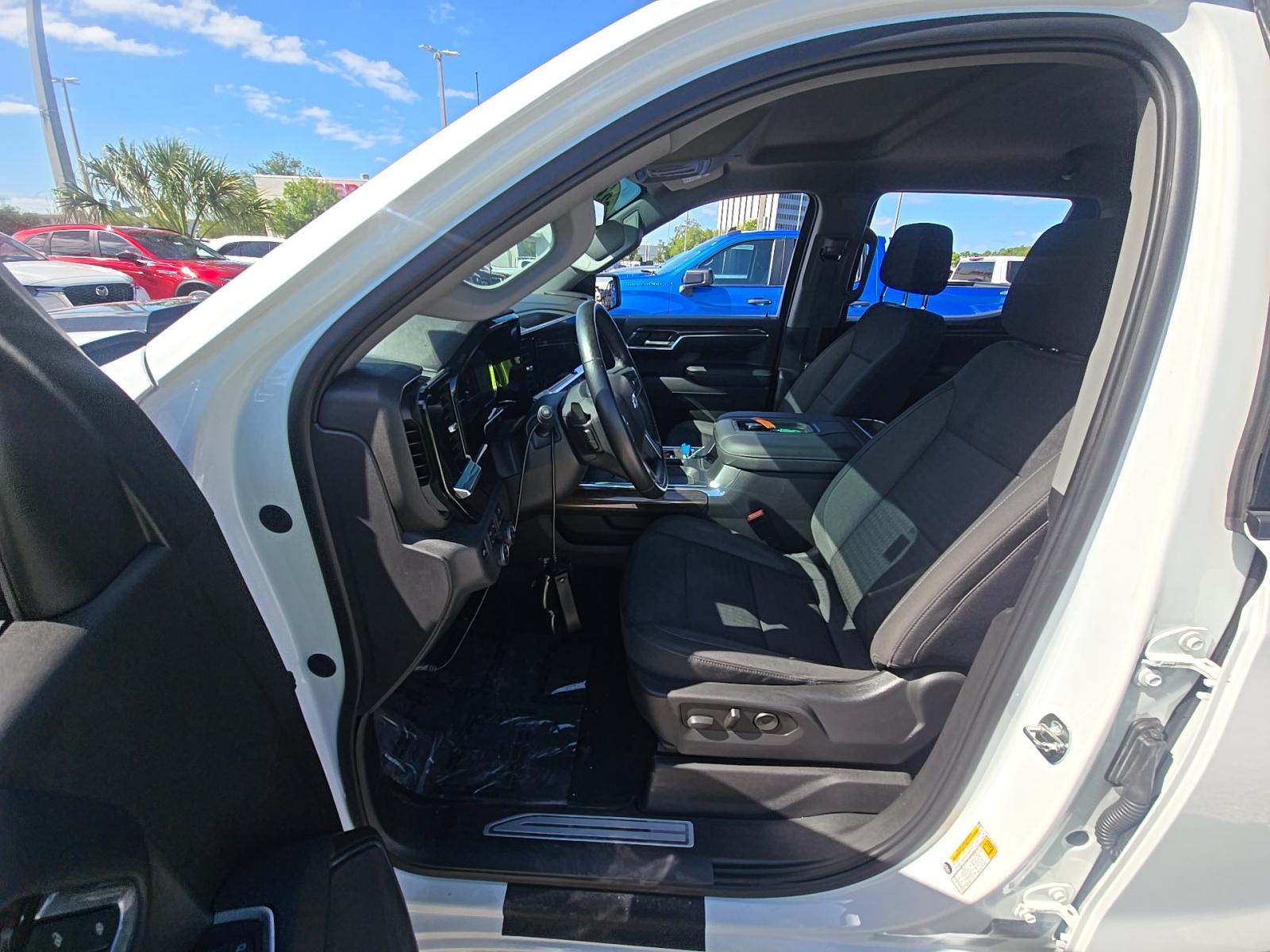 CHEVROLET SILVERADO - 6