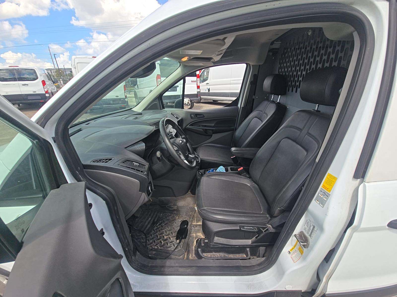 FORD TRANSIT CONNECT - 6