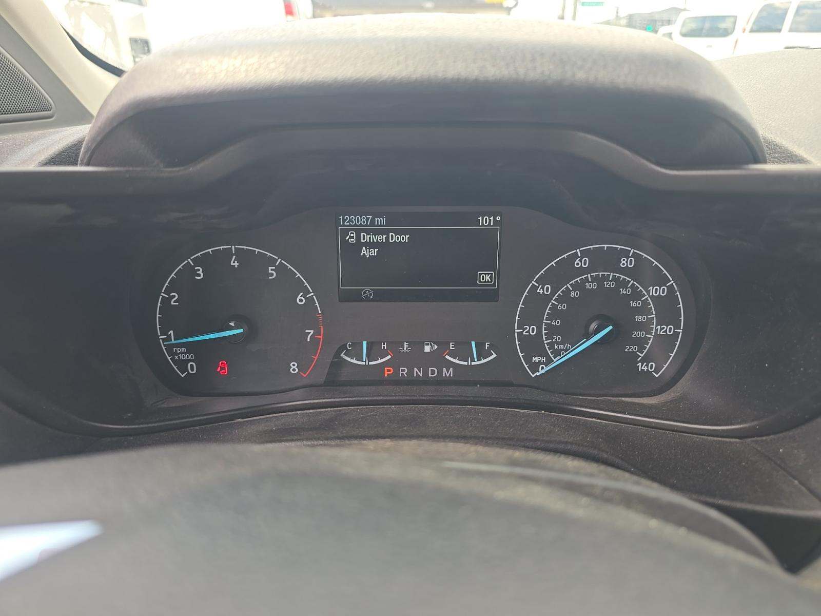 FORD TRANSIT CONNECT - 9