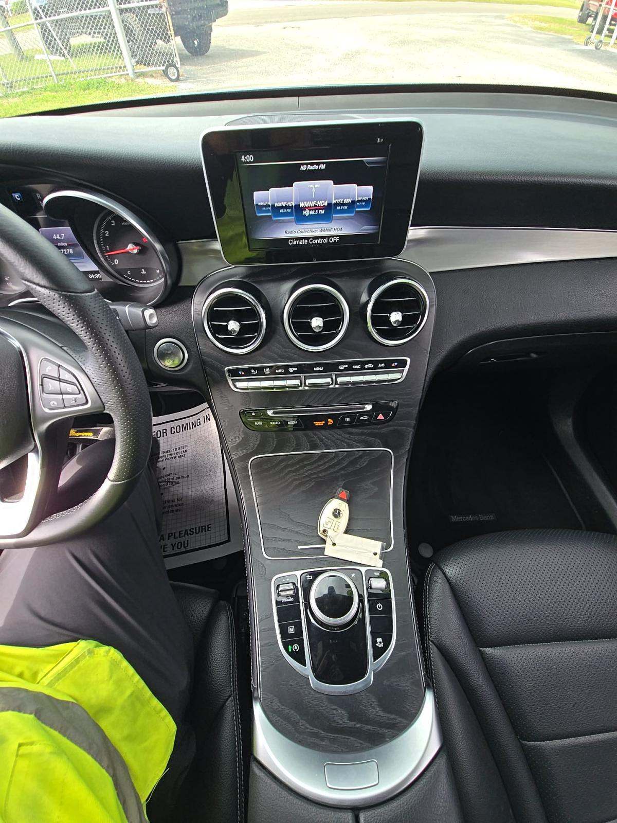 MERCEDES-BENZ GLC-CLASS - 10