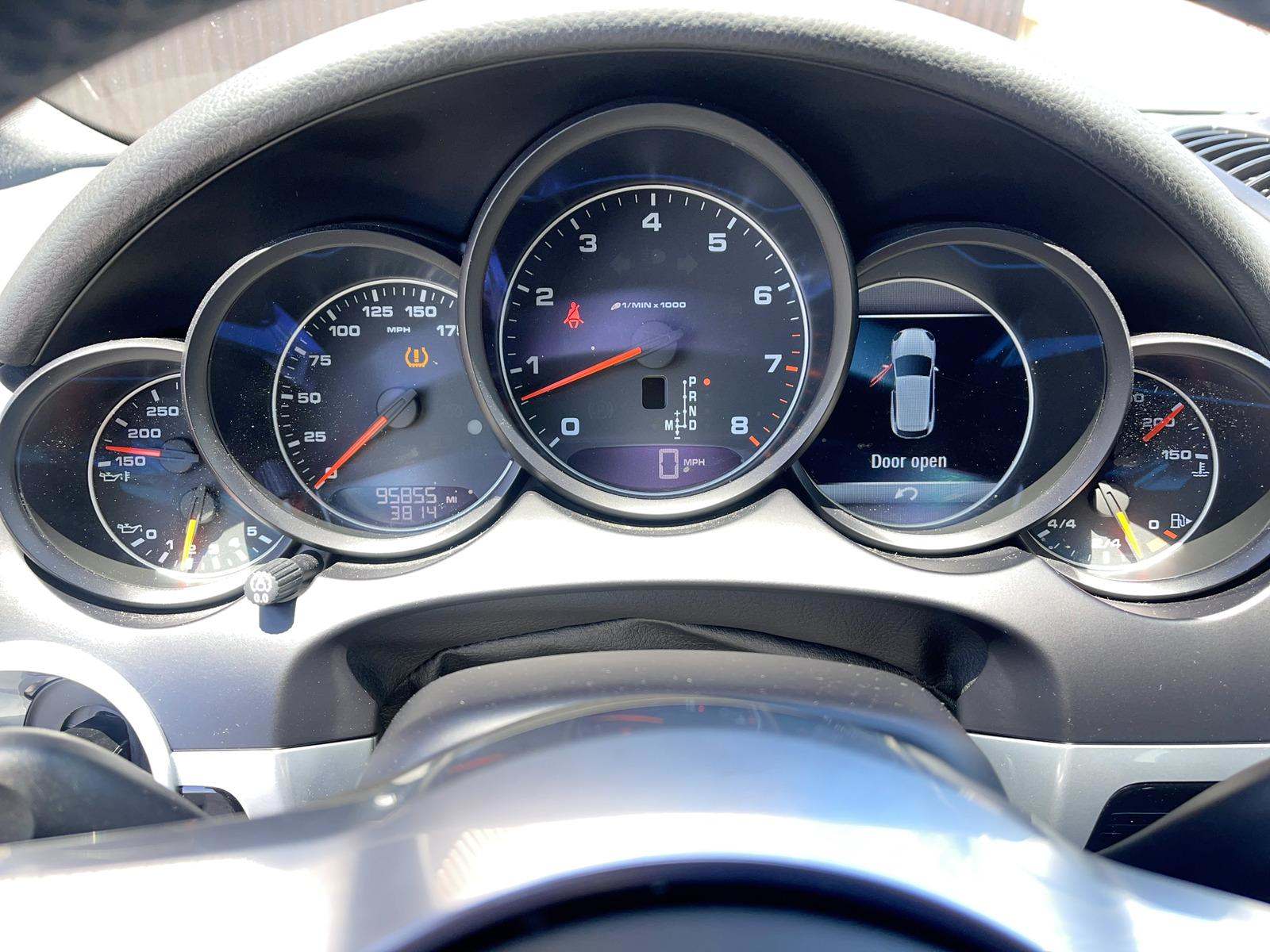 2016 Porsche Cayenne 4D SUV 3.6L AWD