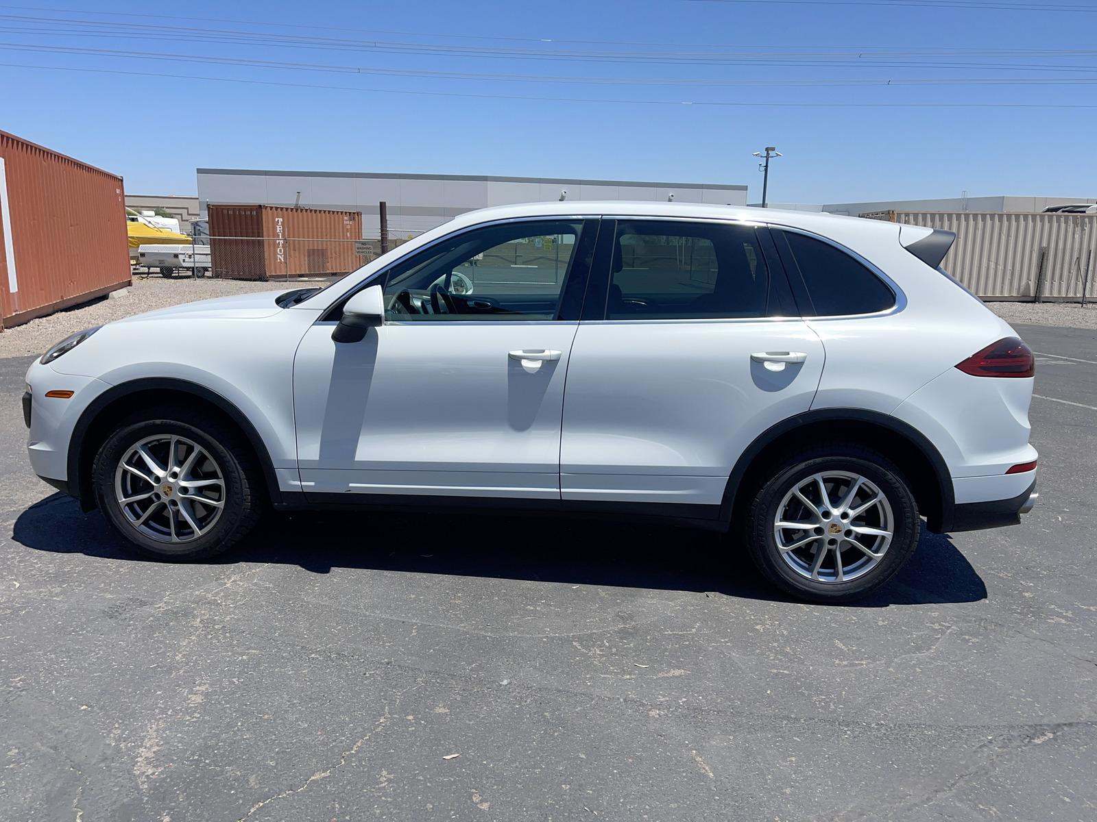2016 Porsche Cayenne 4D SUV 3.6L AWD