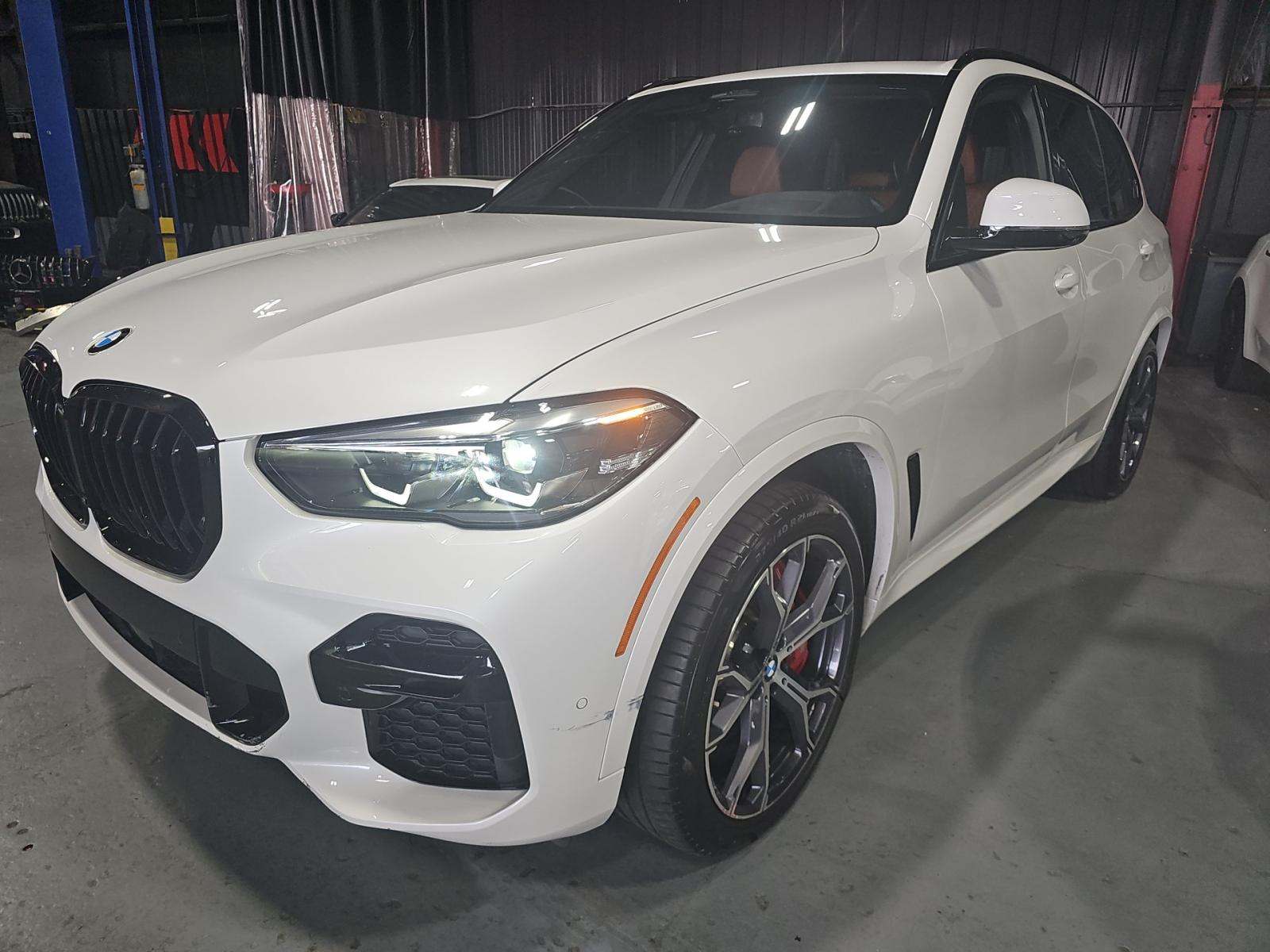 2022 BMW X5 M50i AWD