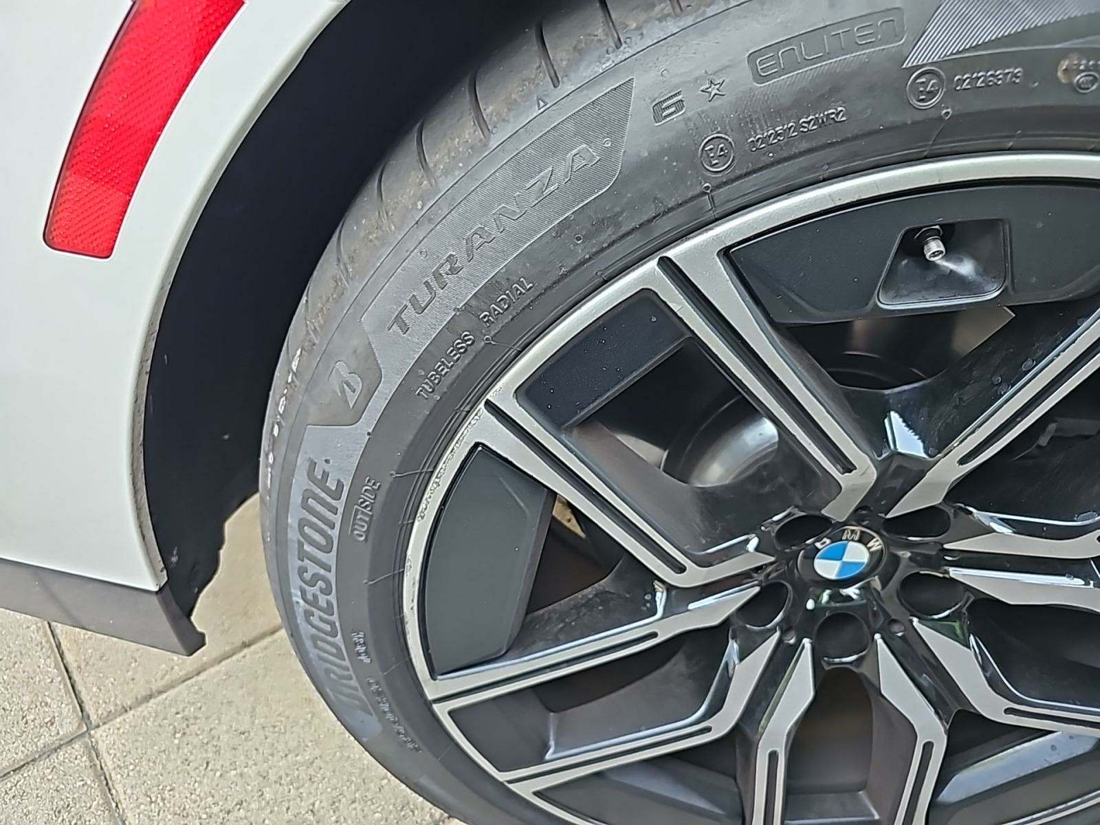 2025 BMW 7 Series 740i RWD