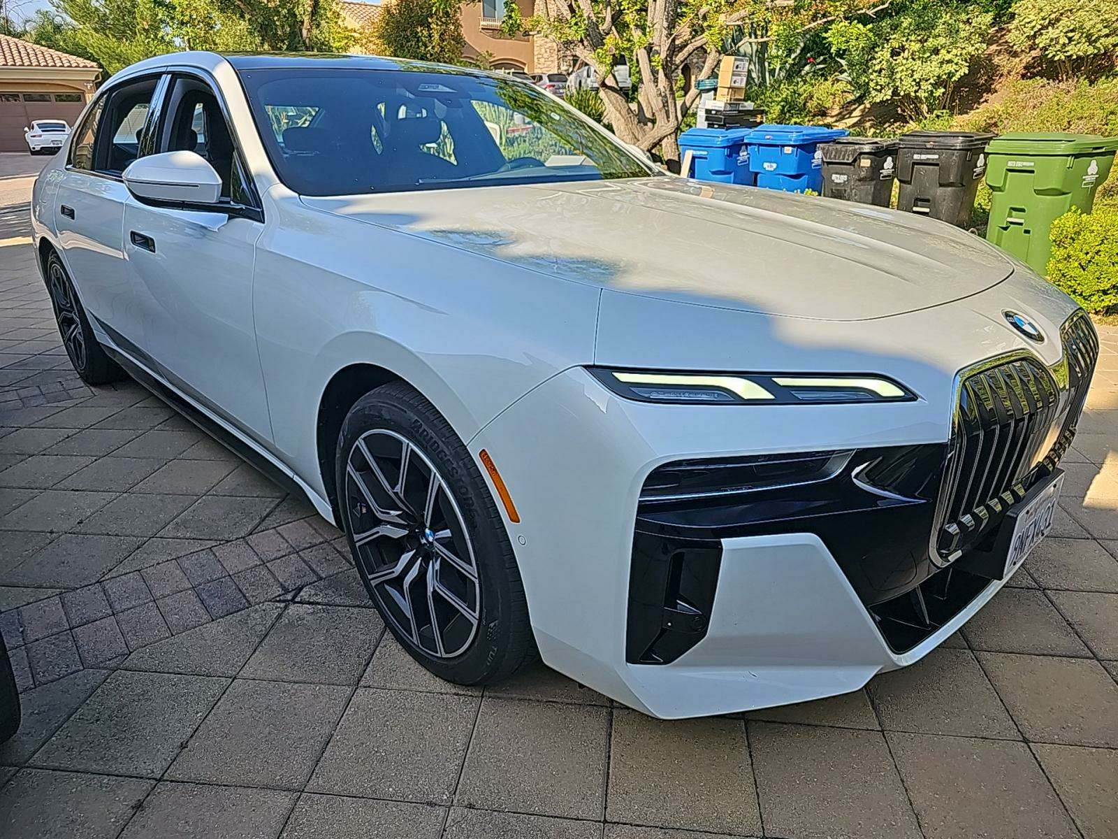 2025 BMW 7 Series 740i RWD