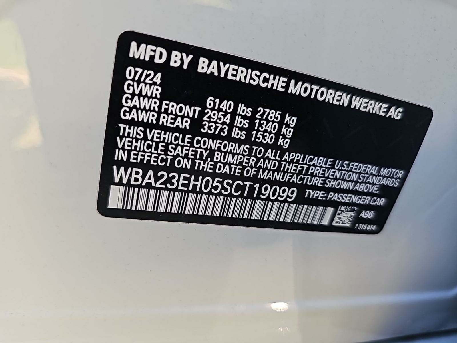 2025 BMW 7 Series 740i RWD