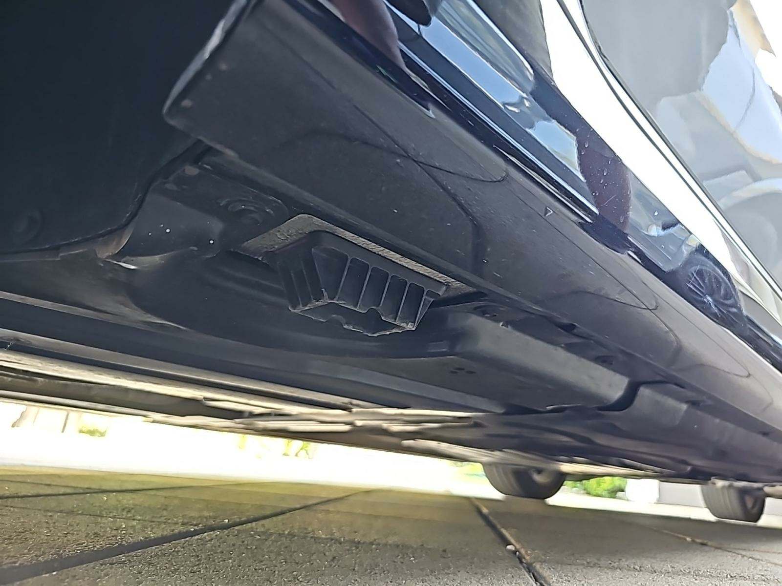 2025 BMW 7 Series 740i RWD