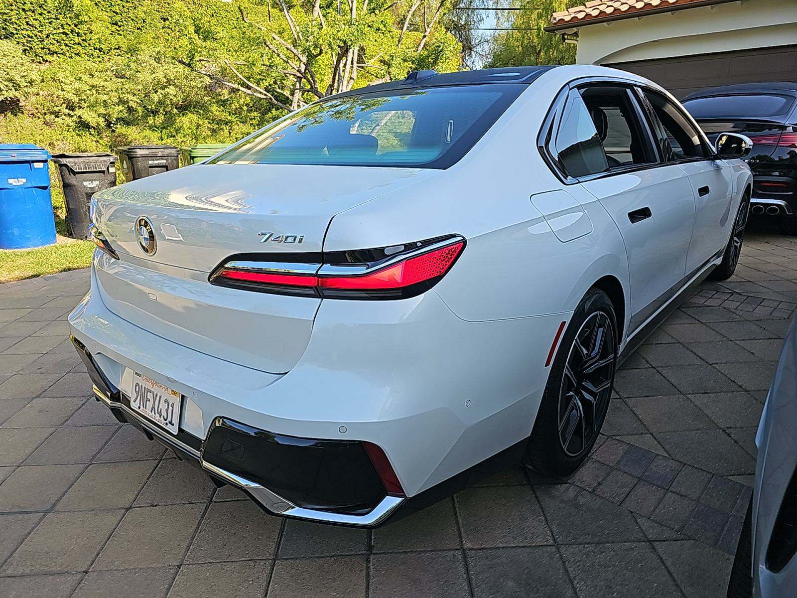 2025 BMW 7 Series 740i RWD