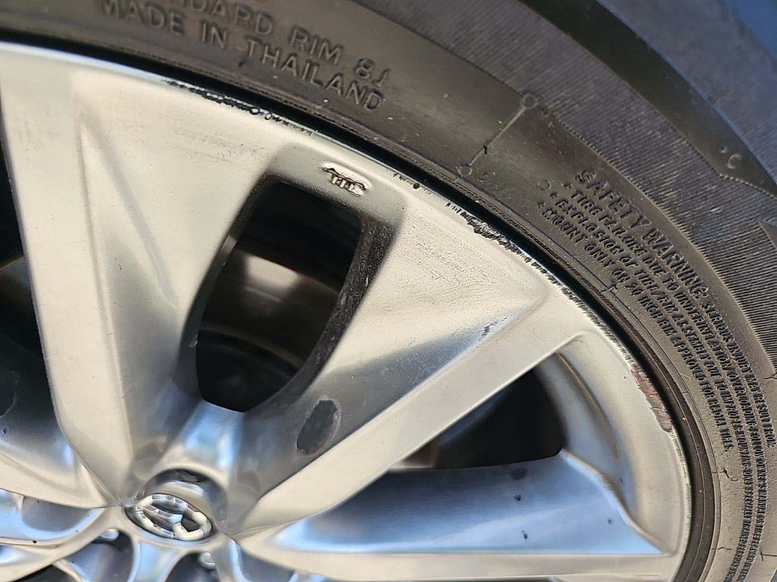 2017 MAZDA CX-9 Signature AWD