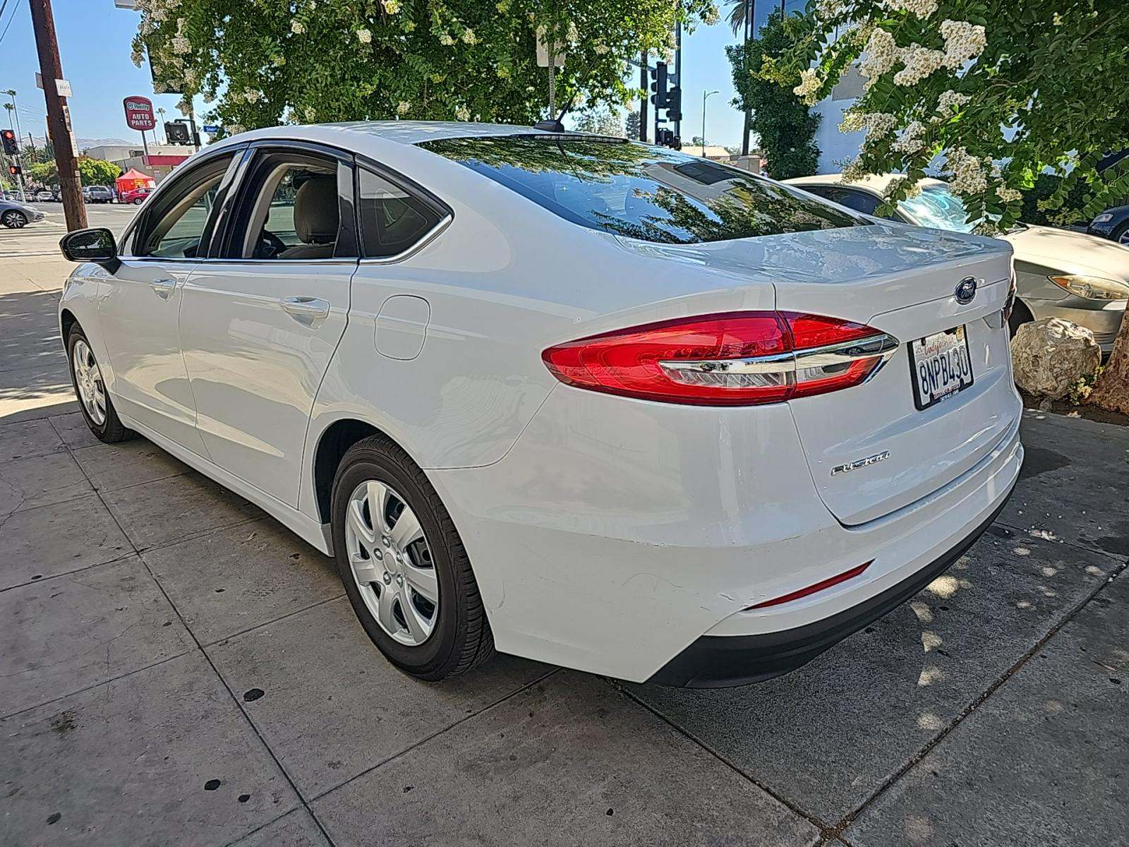 2019 Ford Fusion S FWD