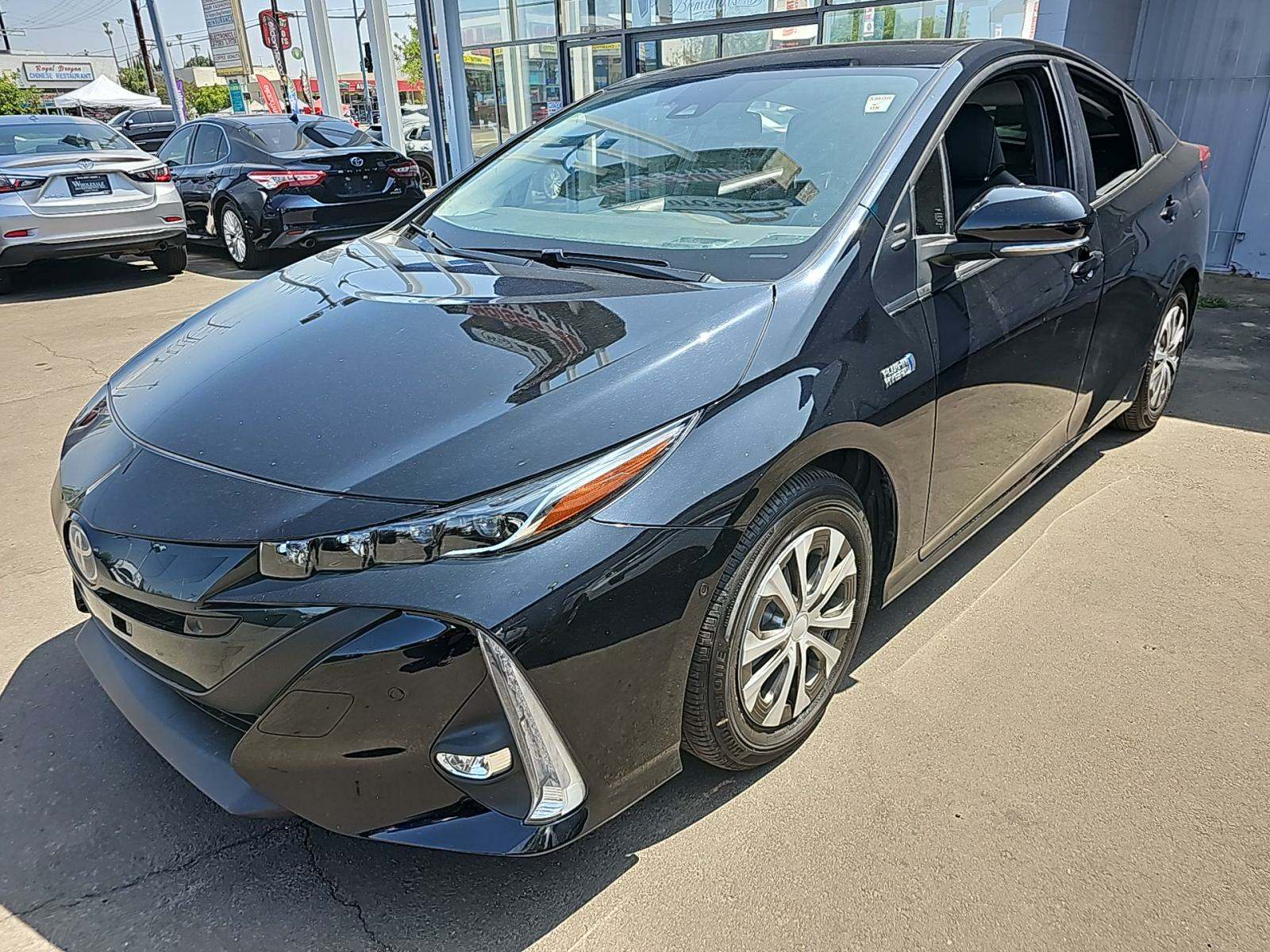 2022 Toyota Prius Prime Limited FWD