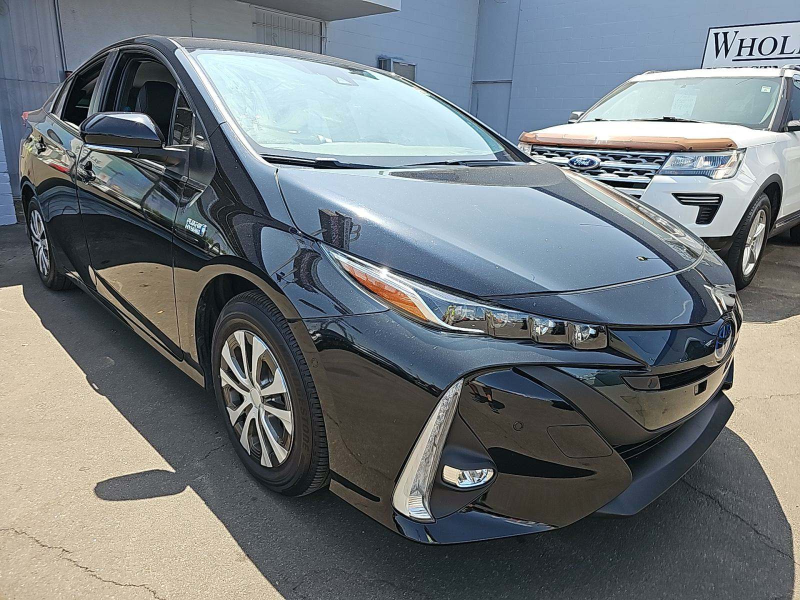 2022 Toyota Prius Prime Limited FWD
