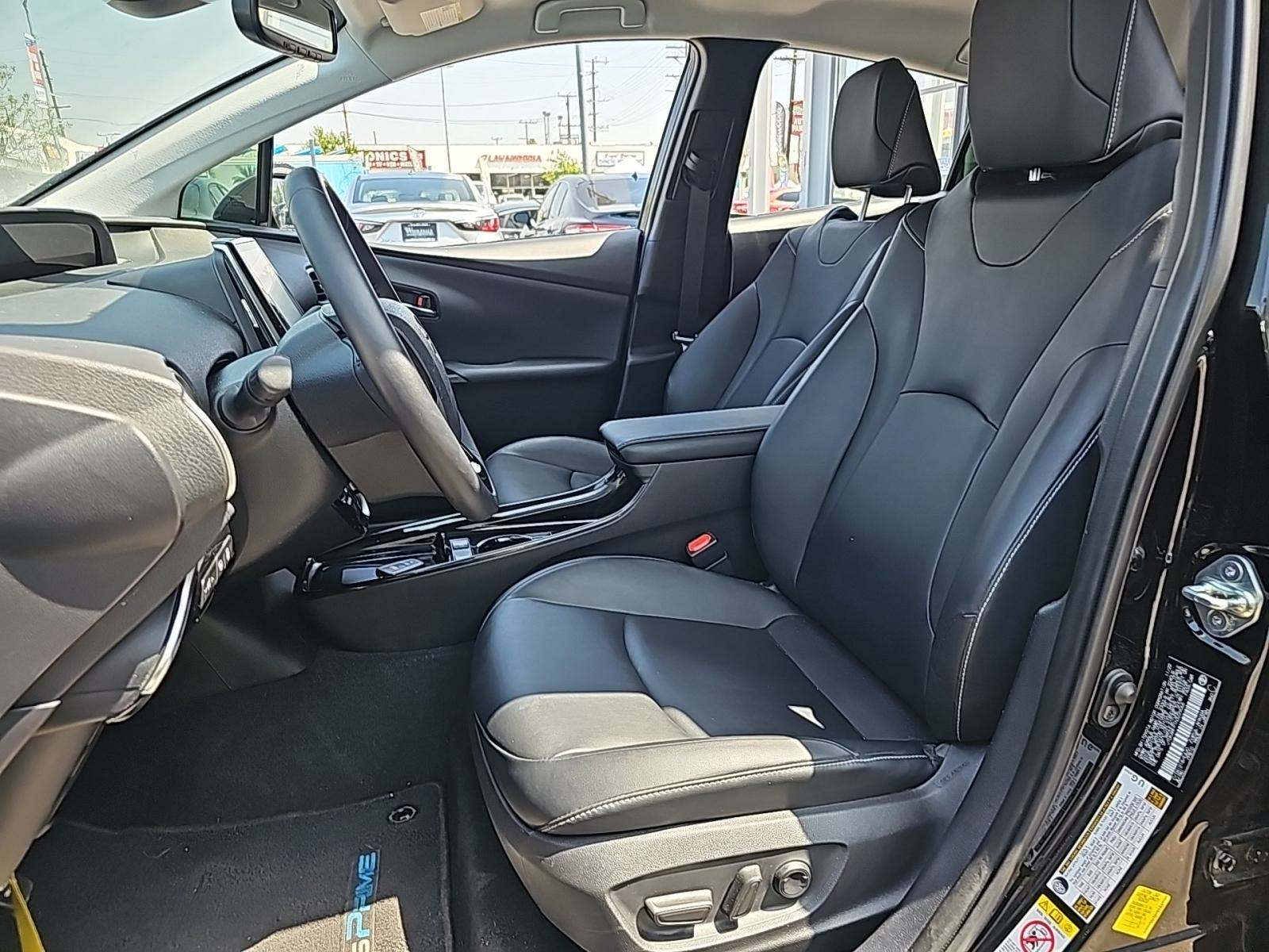 2022 Toyota Prius Prime Limited FWD