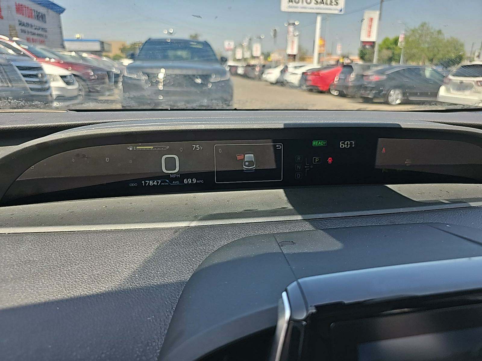 2022 Toyota Prius Prime Limited FWD