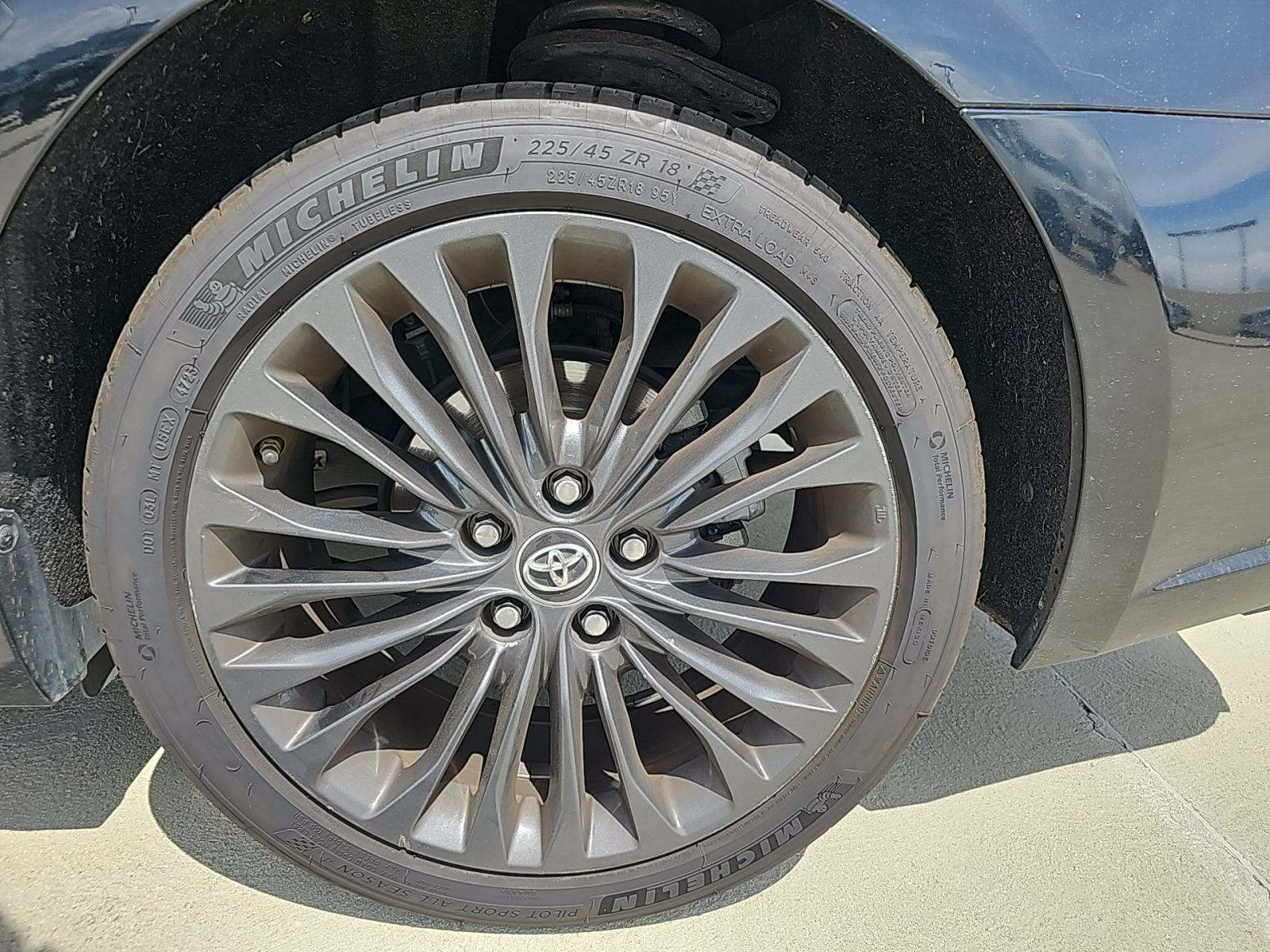 2016 Toyota Avalon Touring FWD