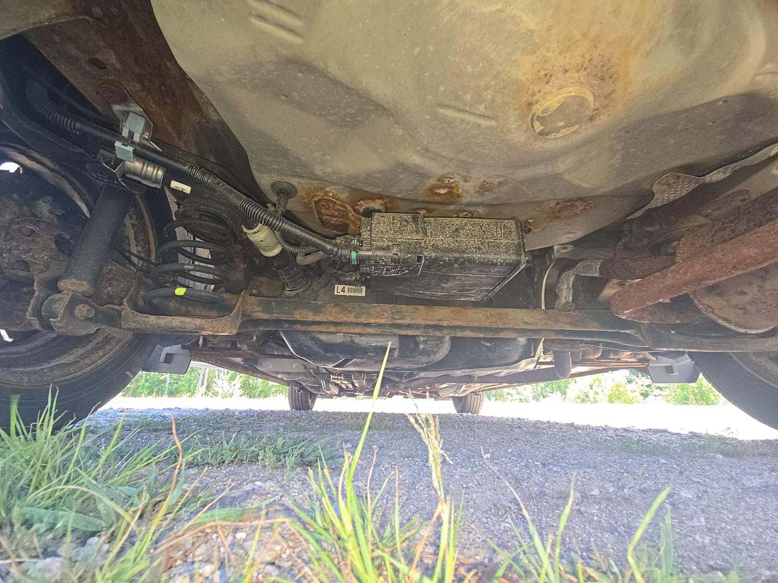 2013 Toyota Yaris L FWD