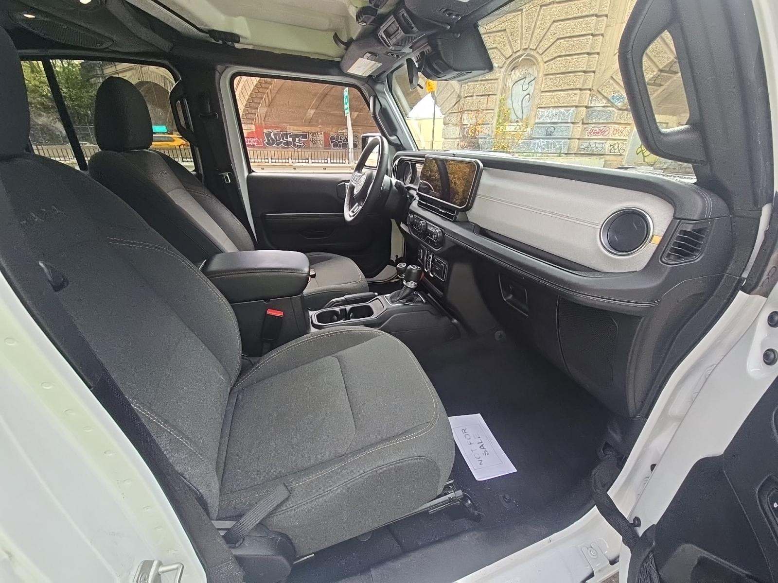 2024 Jeep Wrangler 4xe Sahara AWD