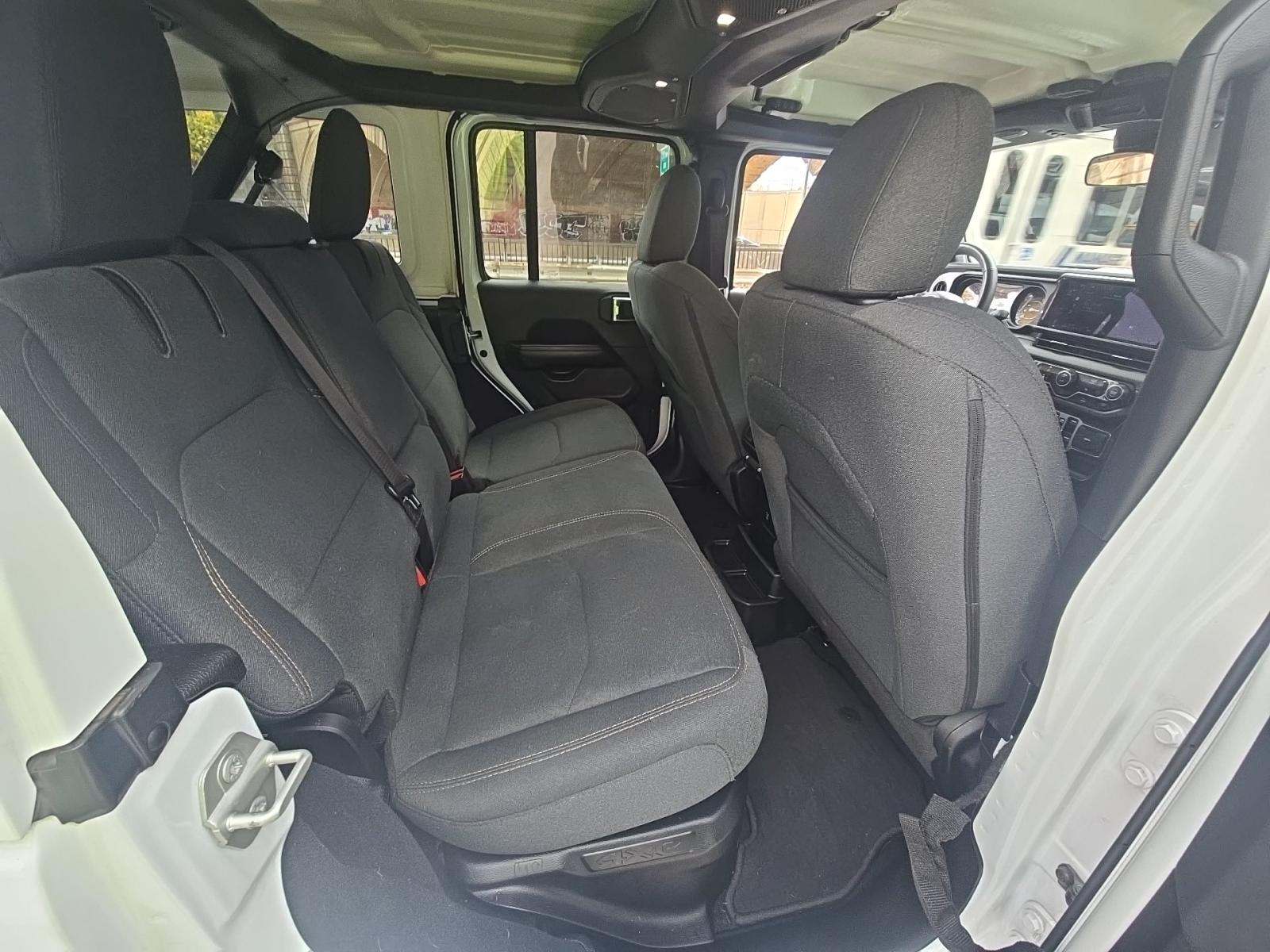 2024 Jeep Wrangler 4xe Sahara AWD