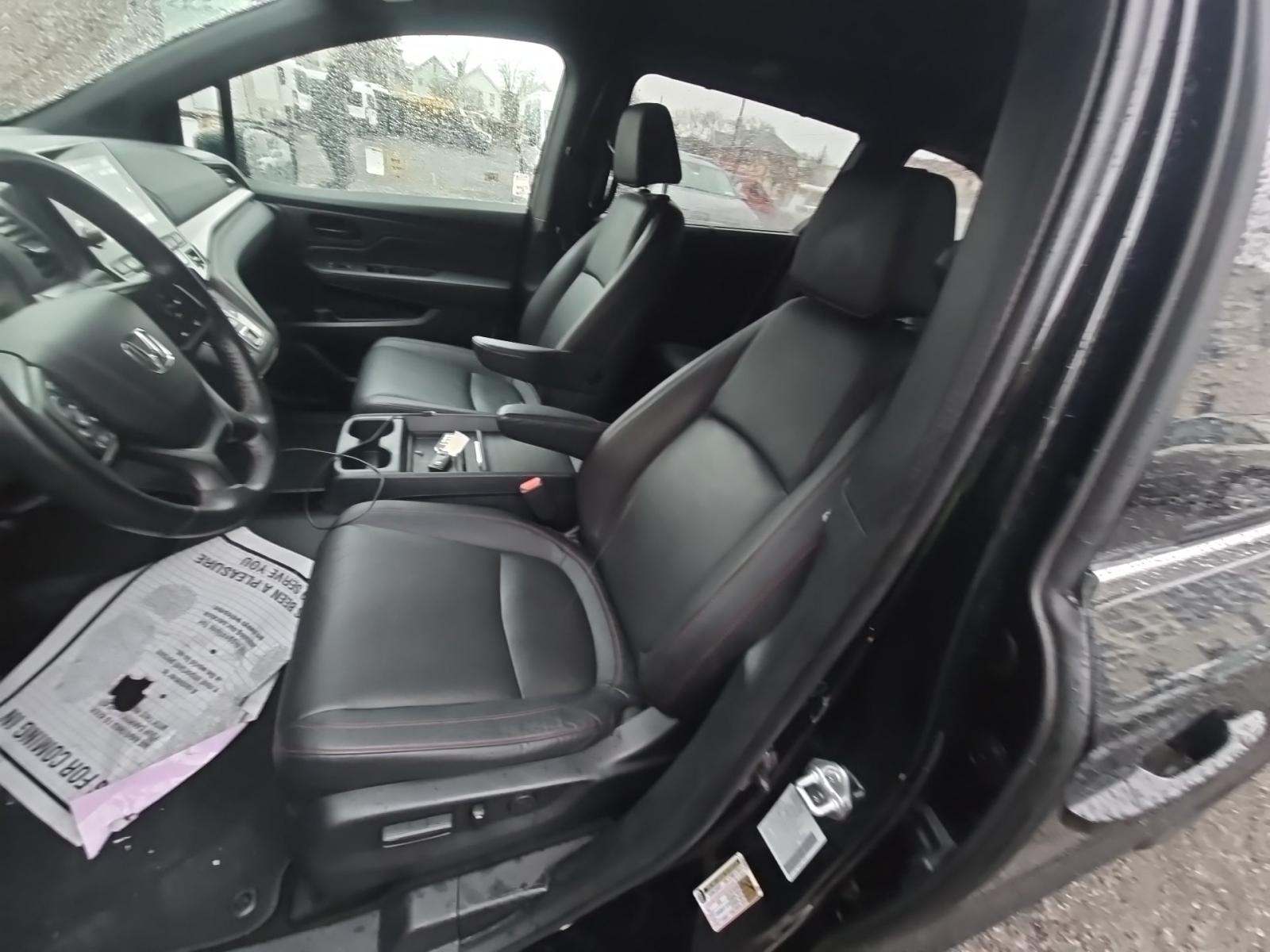 2023 Honda Odyssey Sport FWD