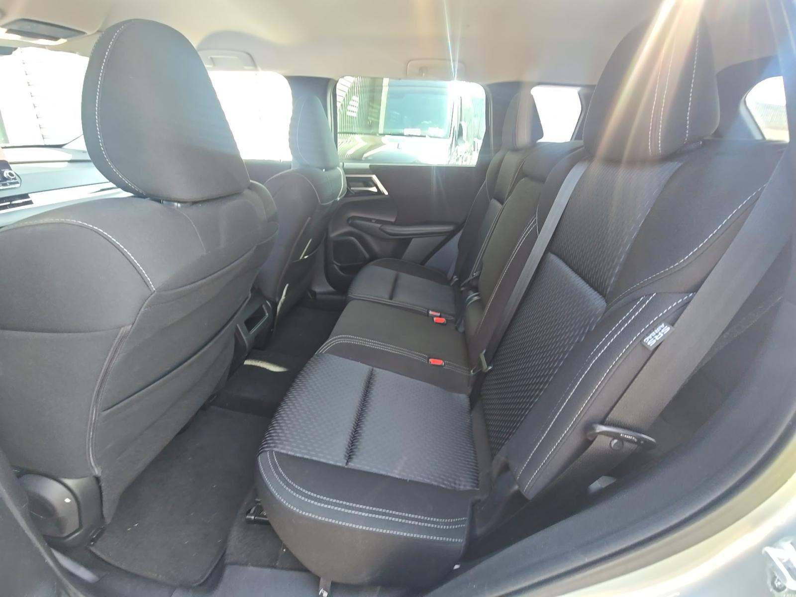 2022 Mitsubishi Outlander ES FWD