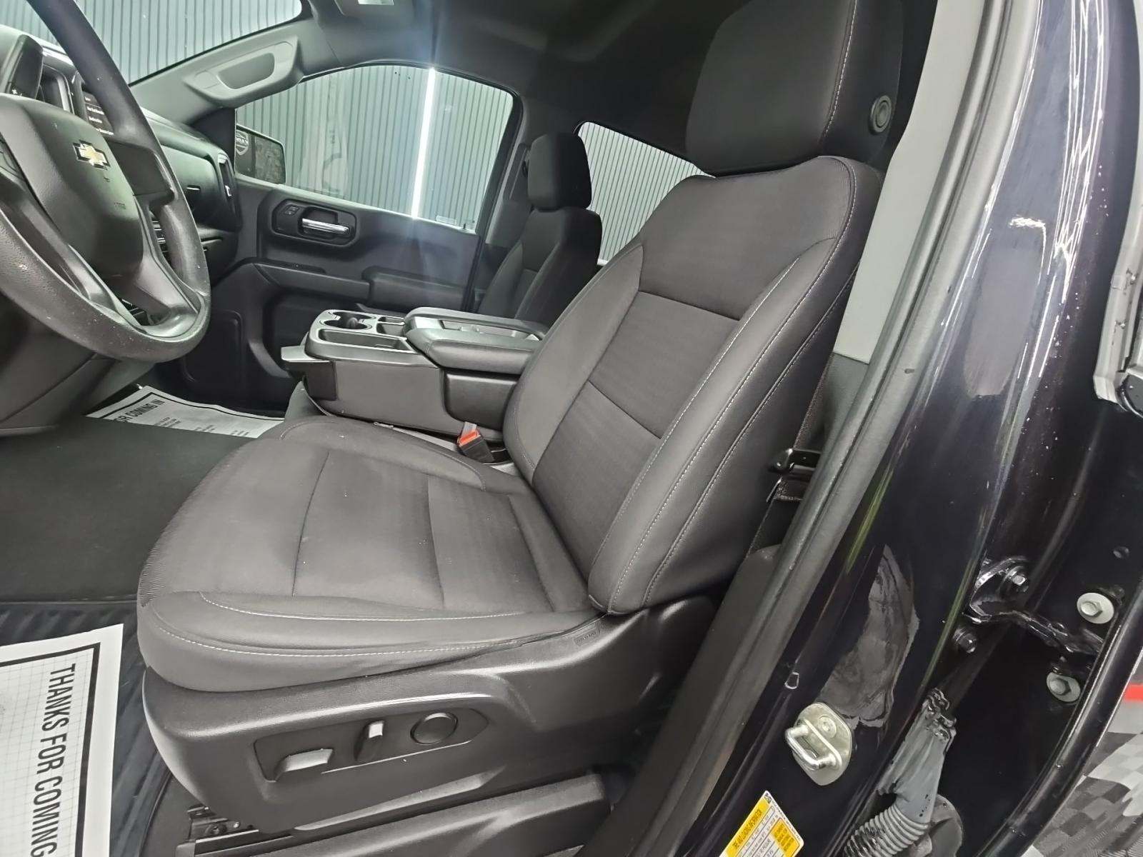 2023 Chevrolet Silverado 1500 Custom RWD