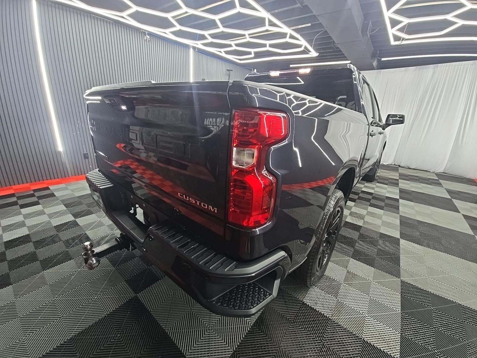 2023 Chevrolet Silverado 1500 Custom RWD