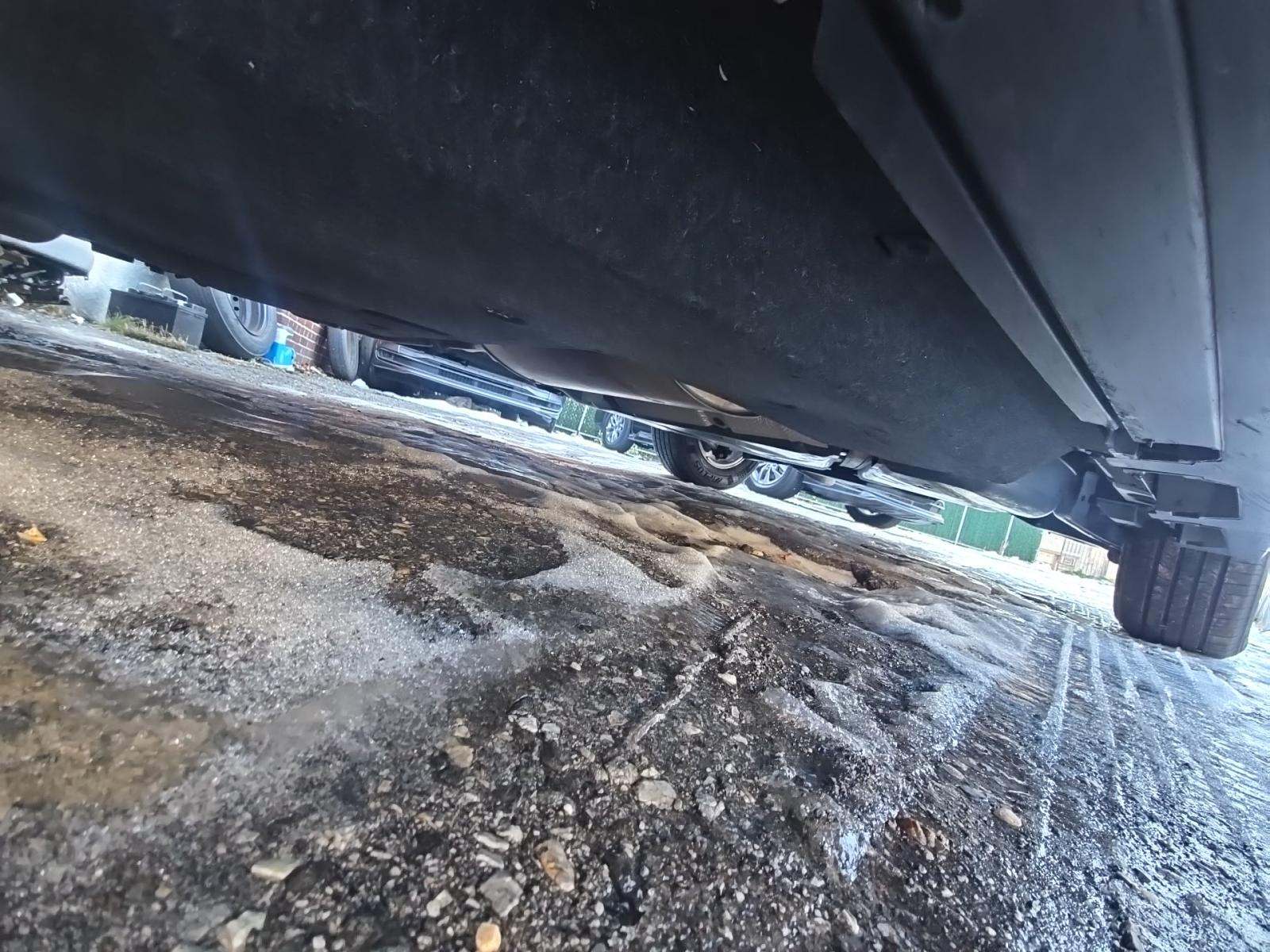 2024 Toyota Sienna LE FWD