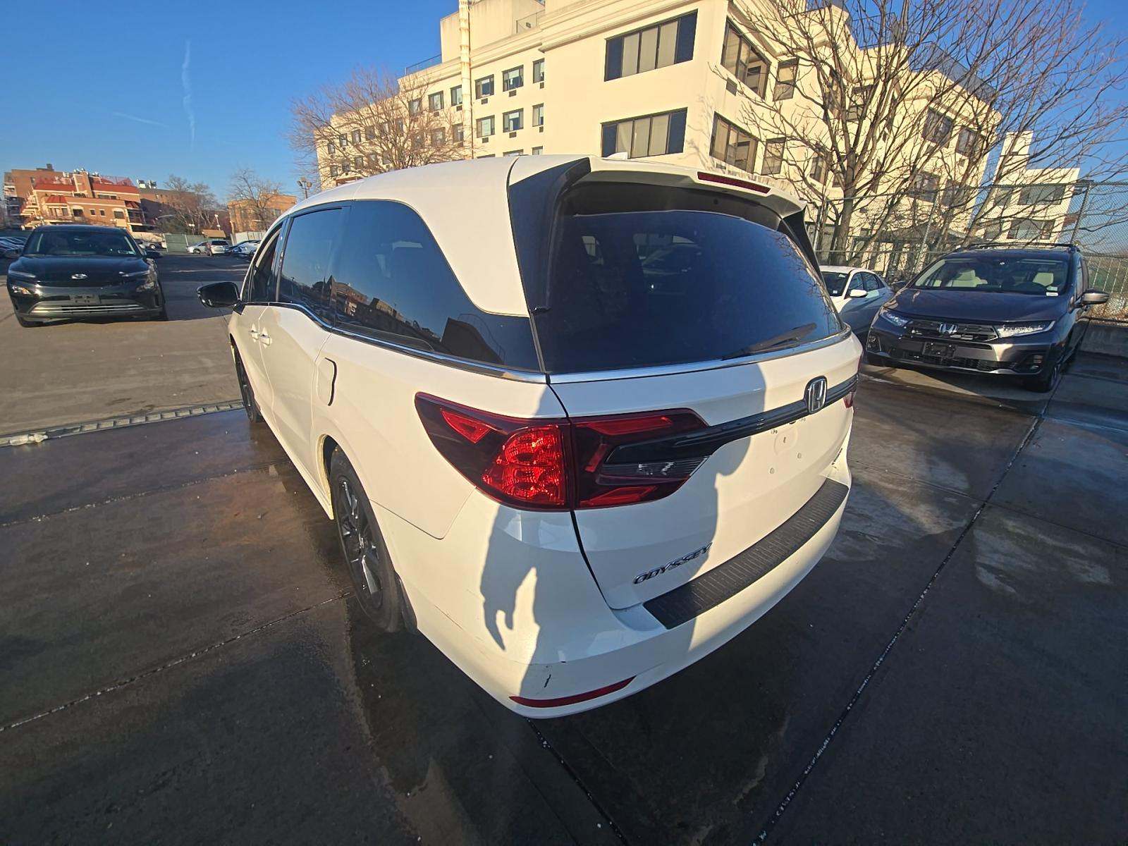 2023 Honda Odyssey Sport FWD