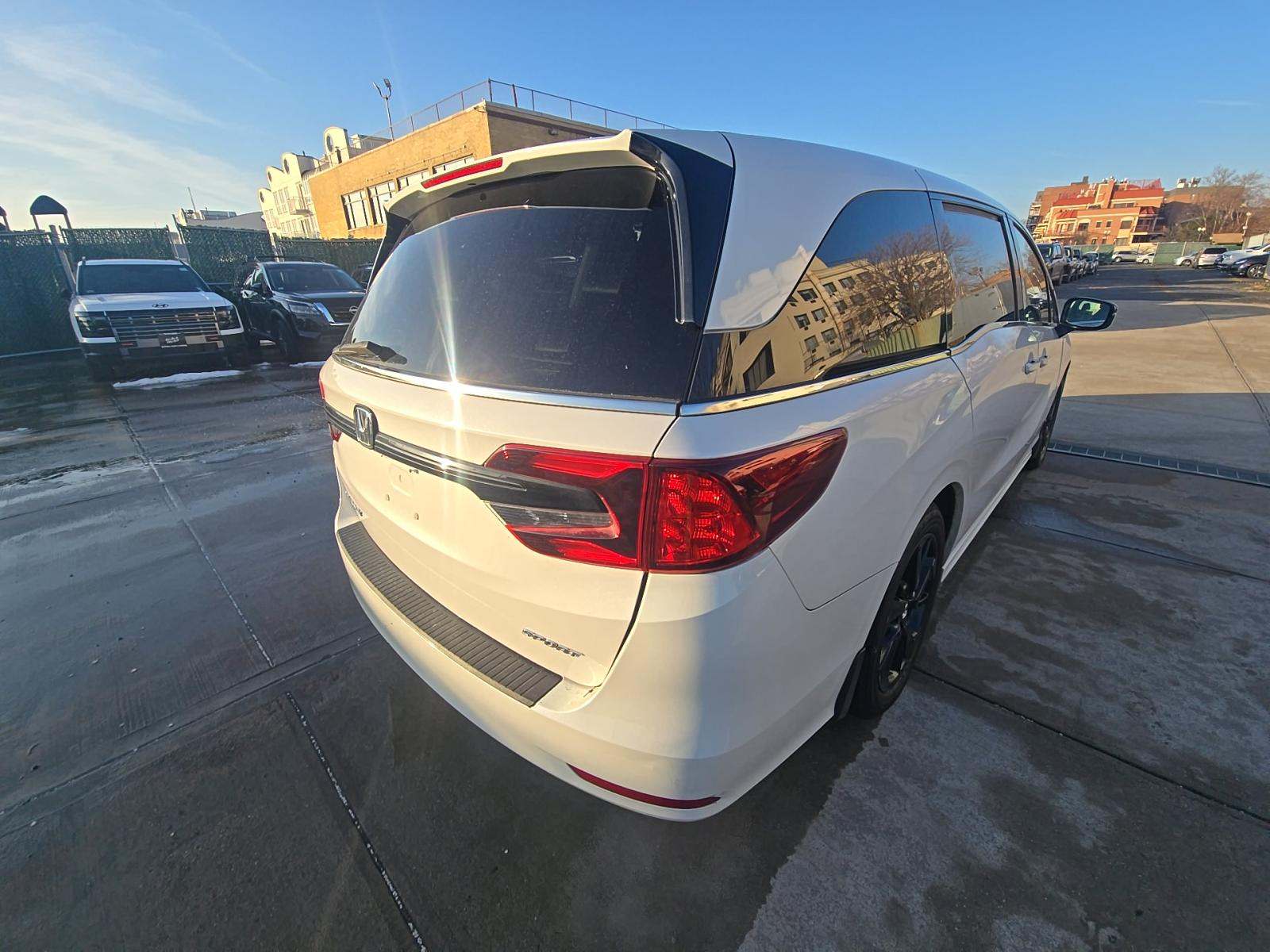 2023 Honda Odyssey Sport FWD