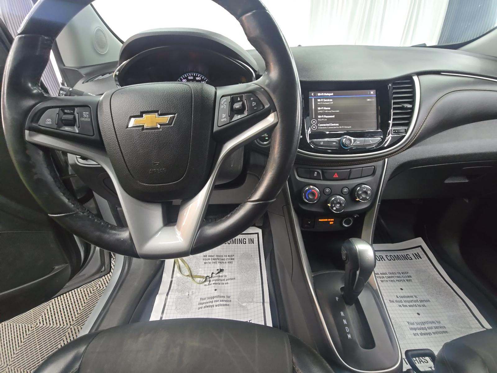 CHEVROLET TRAX - 10