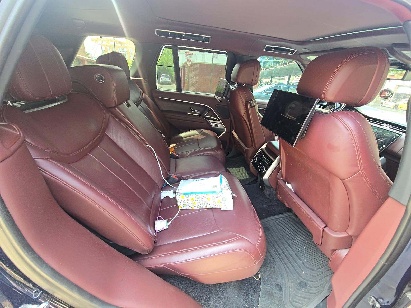 2023 Land Rover Range Rover Autobiography AWD
