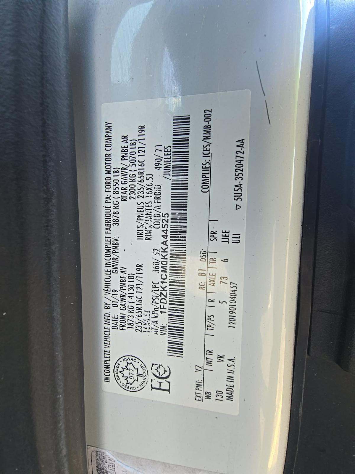 FORD TRANSIT 150 - 5