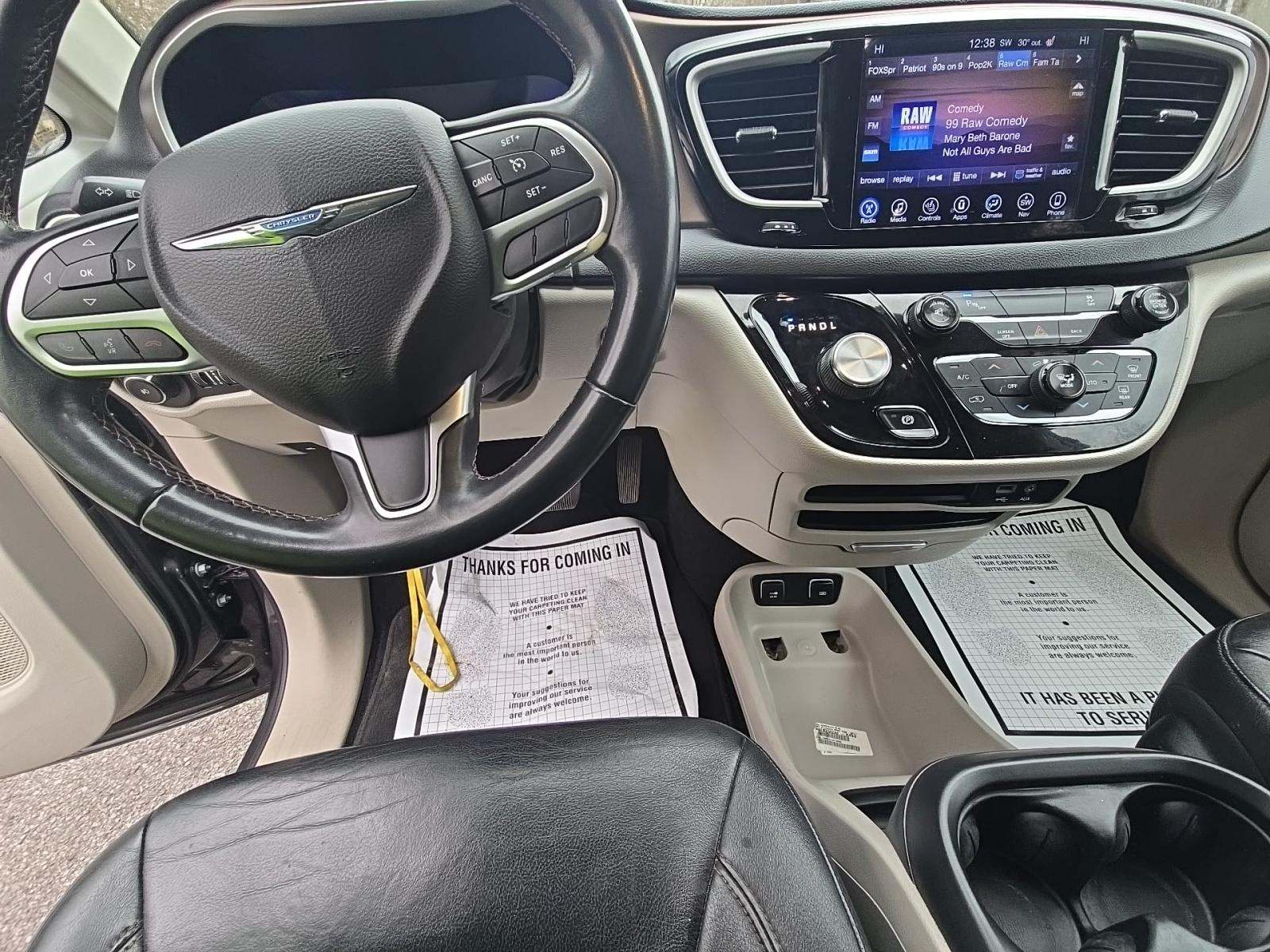 2017 Chrysler Pacifica Touring L FWD