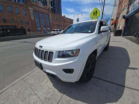 JEEP LAREDO ALTITUDE EDITION - 1
