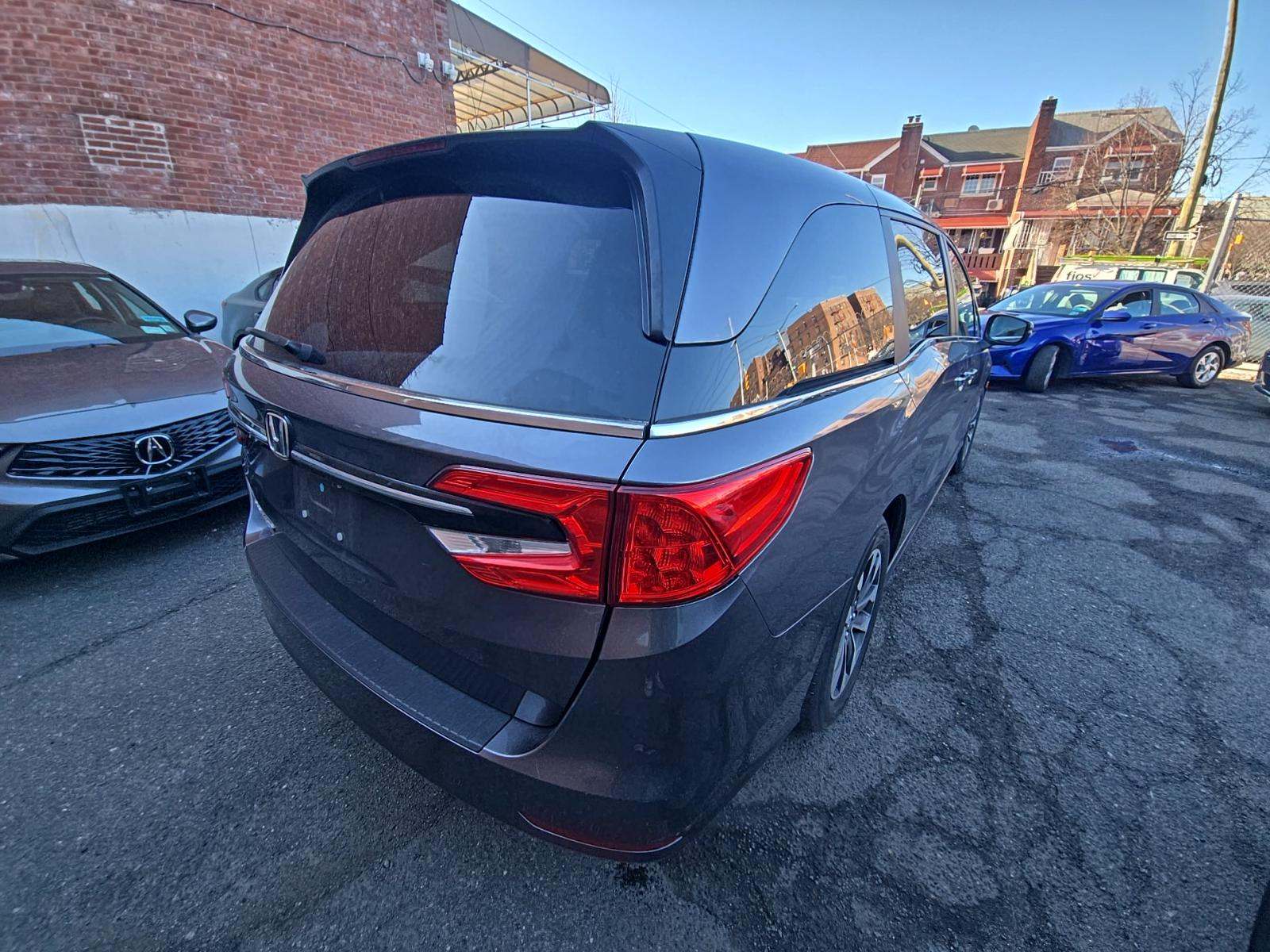 2024 Honda Odyssey EX-L FWD